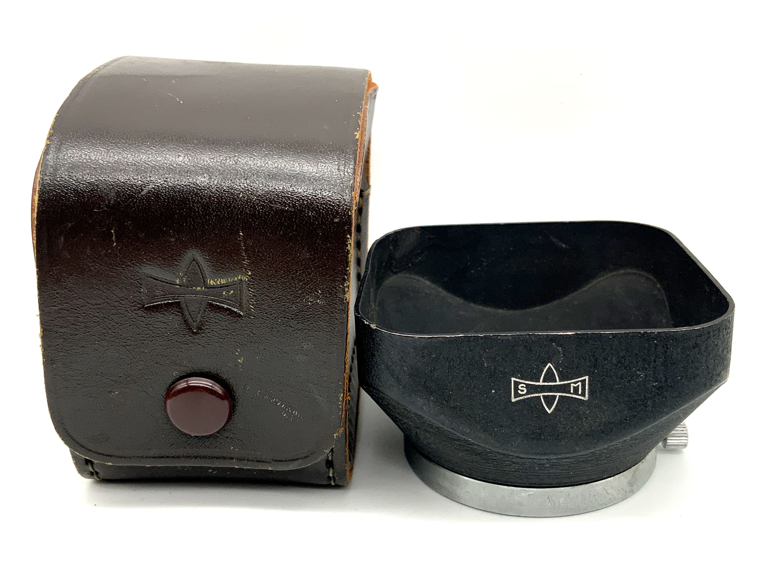 Mamiya 42mm Lens Hood Clamp On Metal with Case