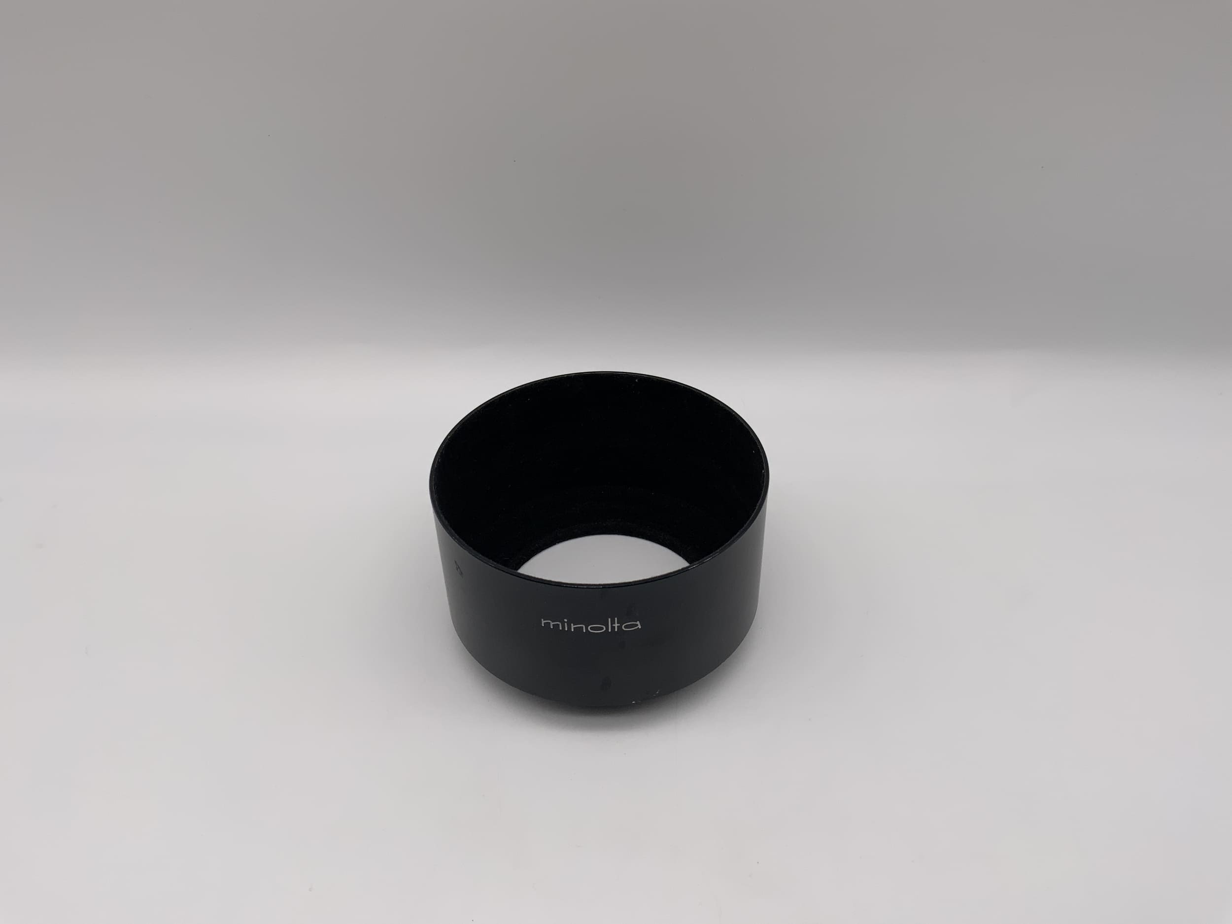 Minolta MC 80-200mm F4.5 lens hood, metal, sunshade