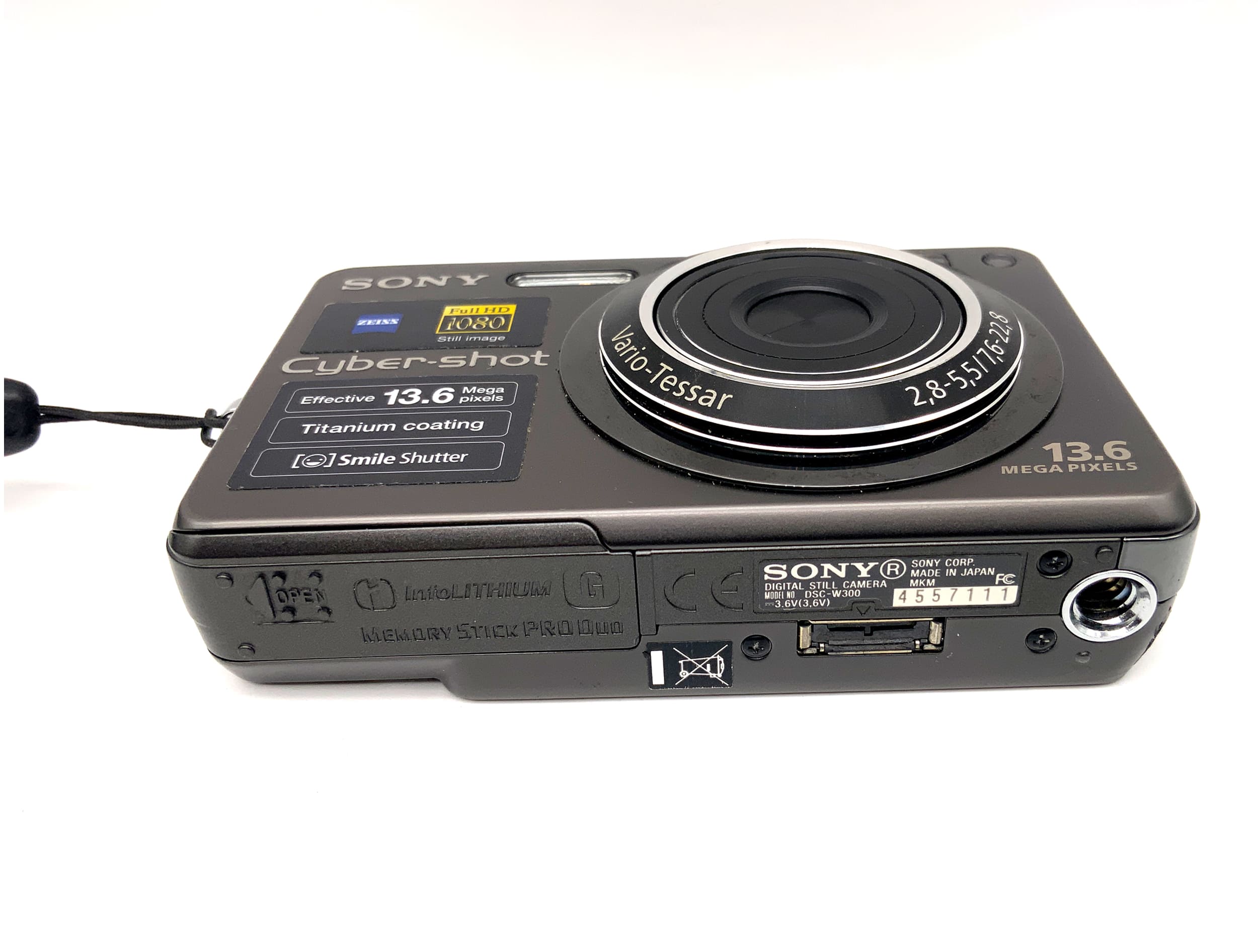 Sony Cyber-Shot DSC-W300 digital camera with Carl Zeiss Vario-Tessar 13.6MP