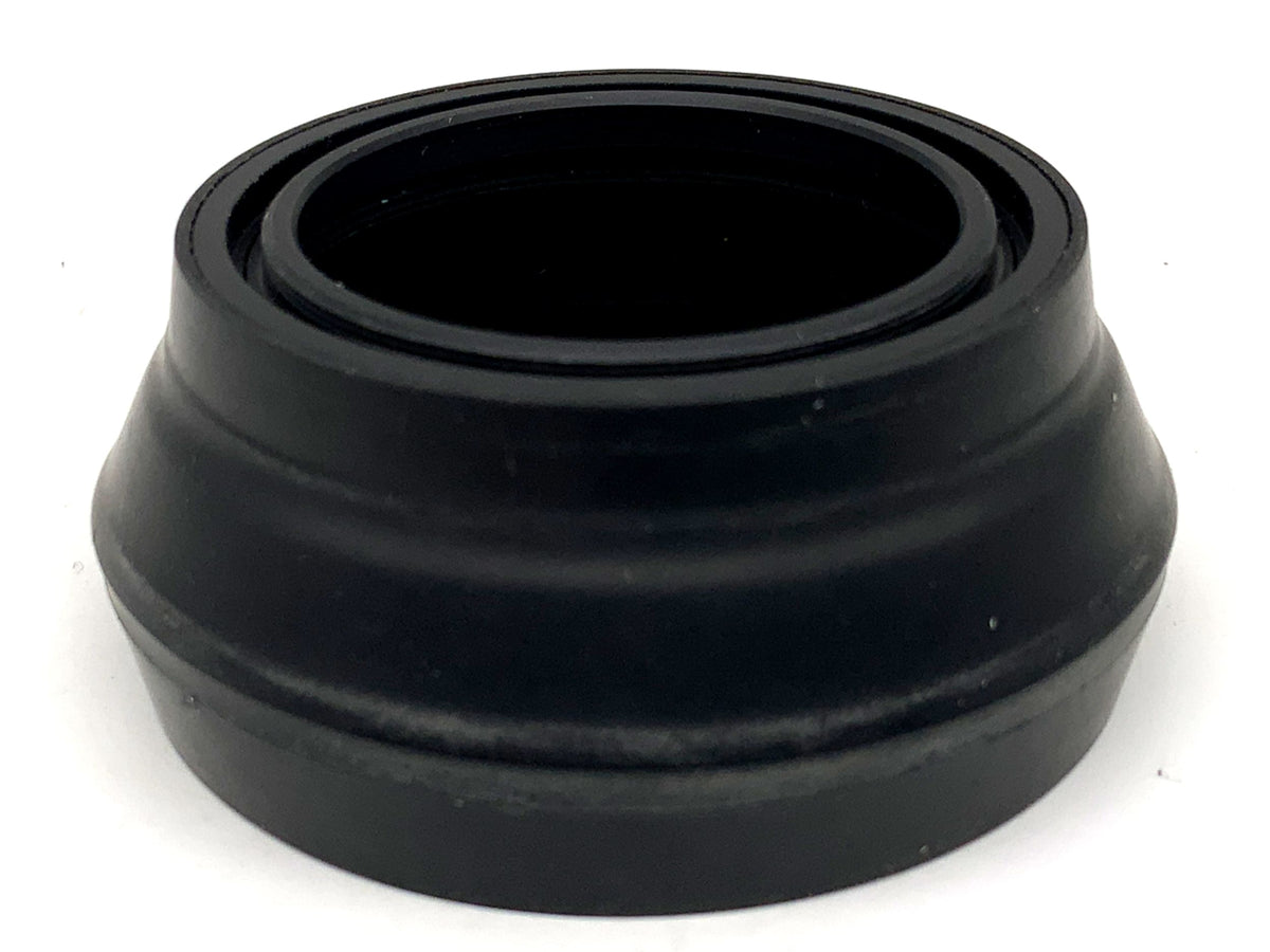 Leitz Canada 2.8/90-5.5 lens hood for Leica, rubber 11250 sunshade