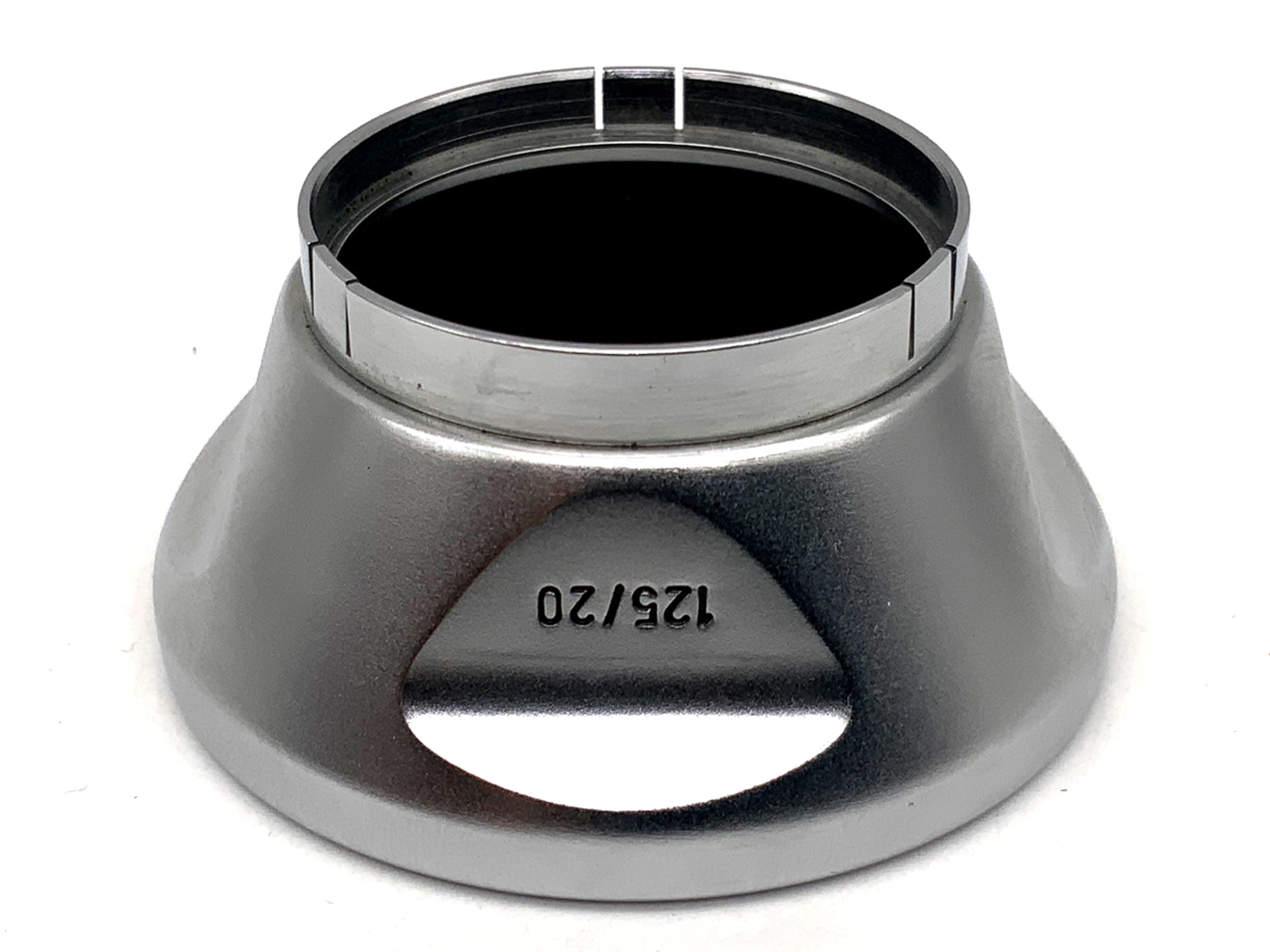 Voigtländer 125/20 Metal Slip-On Lens Hood