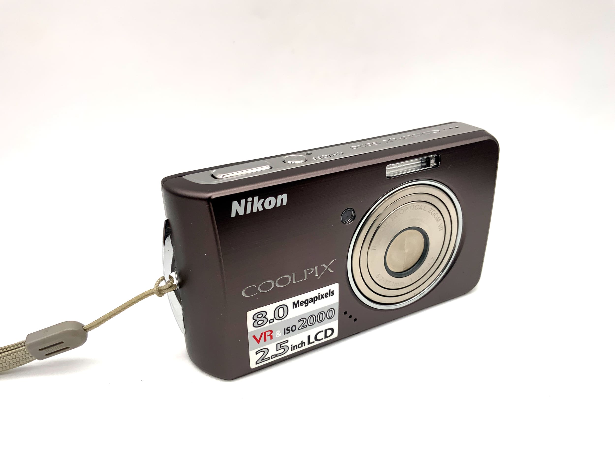 Nikon Coolpix S520 Digital Compact Camera with 5.7-17.1mm 1:2.8-4.7 lens