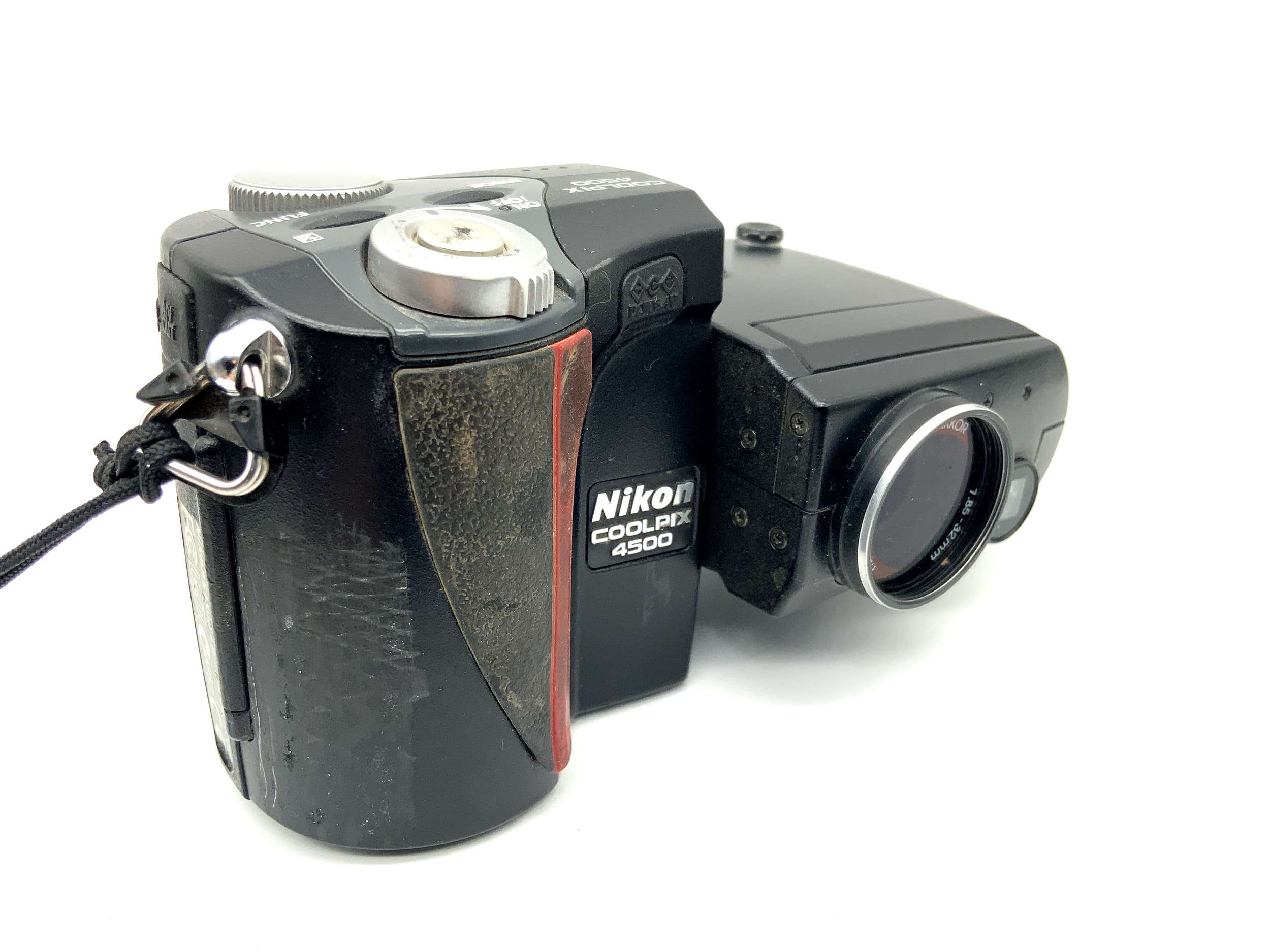 Nikon Coolpix 4500 Digital Compact Camera with Zoom Nikkor 7.85-32mm 1:2.6-5.1