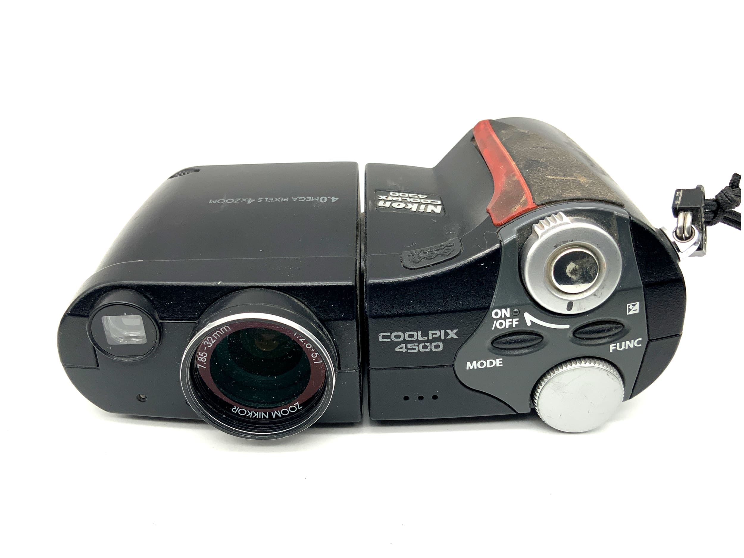 Nikon Coolpix 4500 Digital Compact Camera with Zoom Nikkor 7.85-32mm 1:2.6-5.1