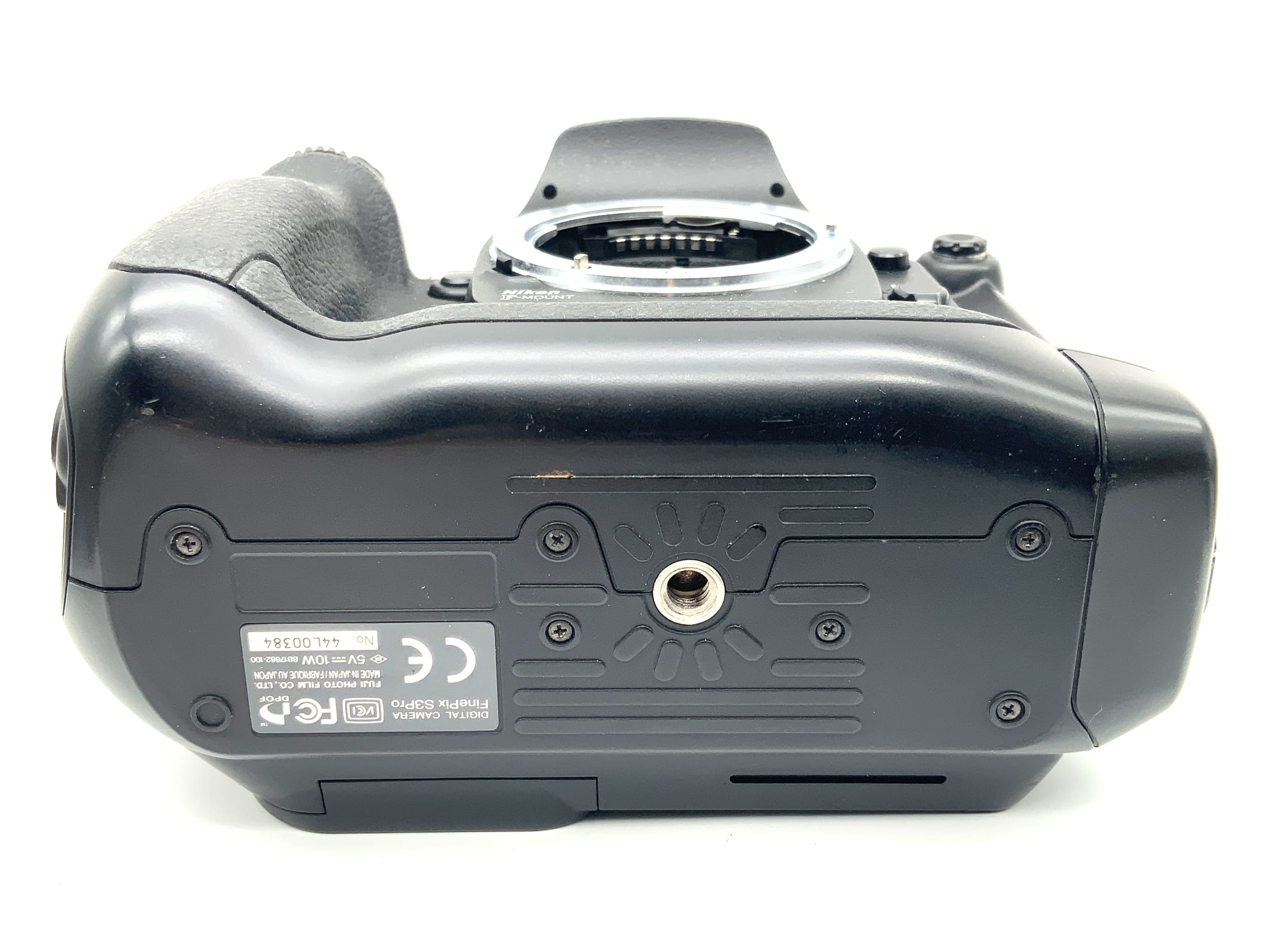 Fujifilm FinePix S3 Pro DSLR camera body (Nikon AF)