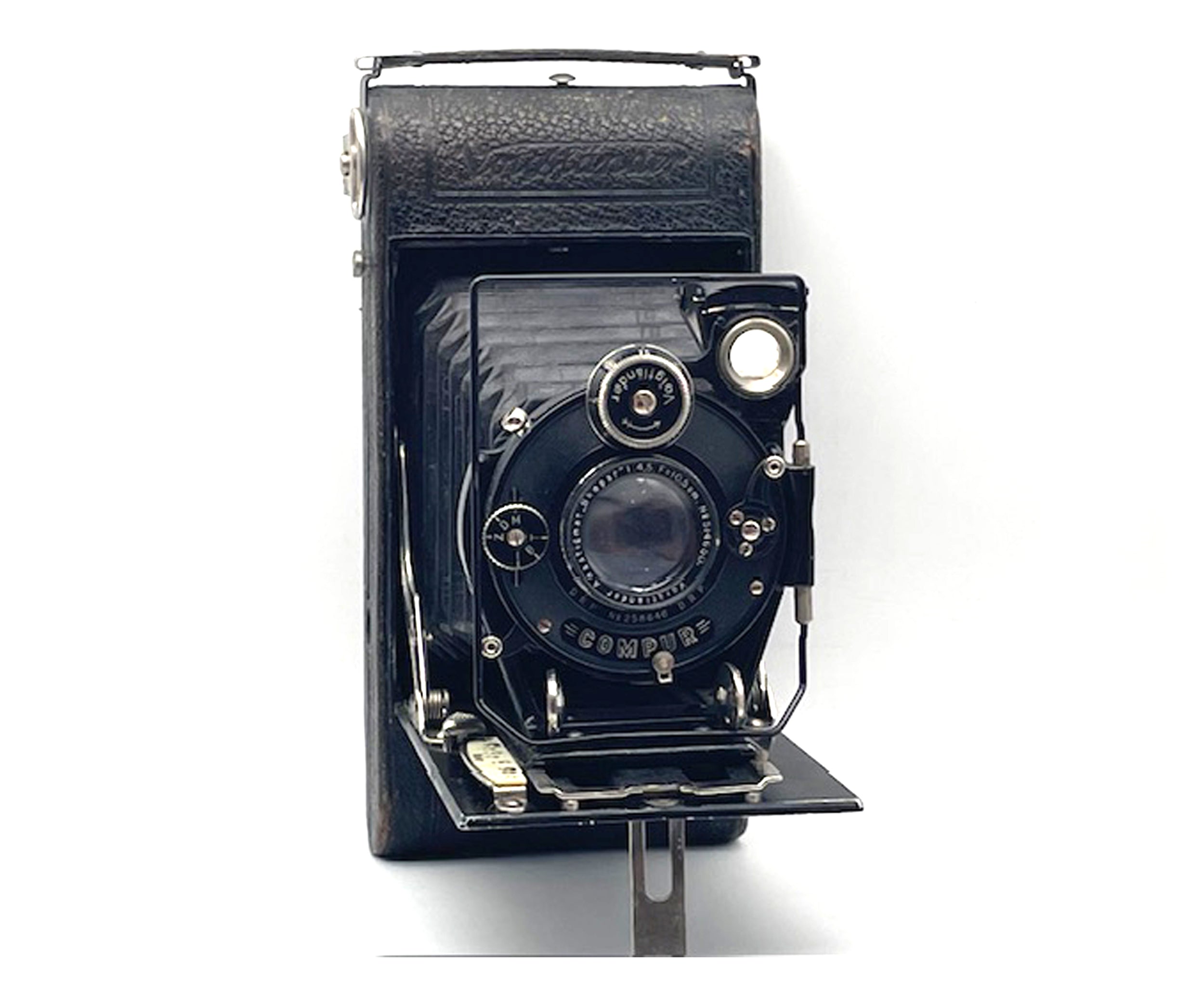 Voigtländer folding camera with Anastigmat Skopar 1:4.5 F=10.5cm analog camera