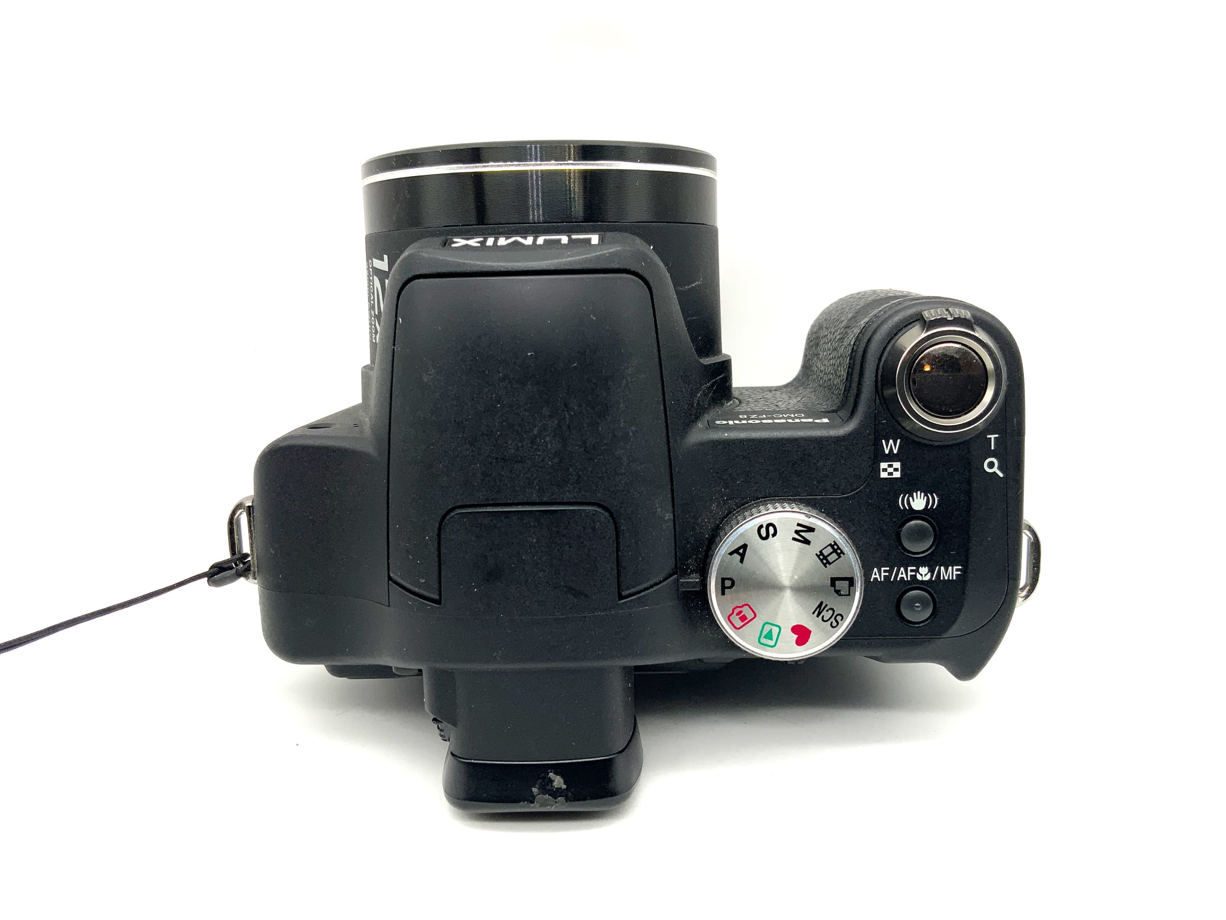 Panasonic Lumix DMC-FZ8 bridge camera with Leica DC Vario-Elmarit digital camera