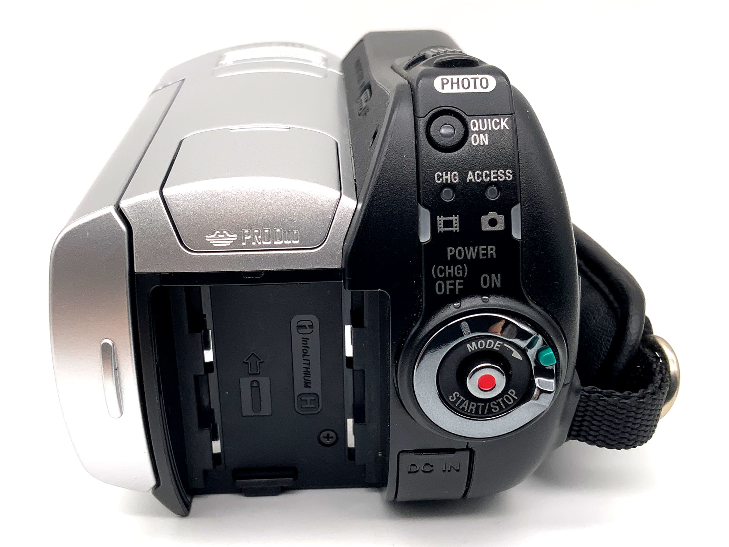 Sony Handycam DCR-SR35 camcorder with Carl Zeiss Vario-Tessar video camera