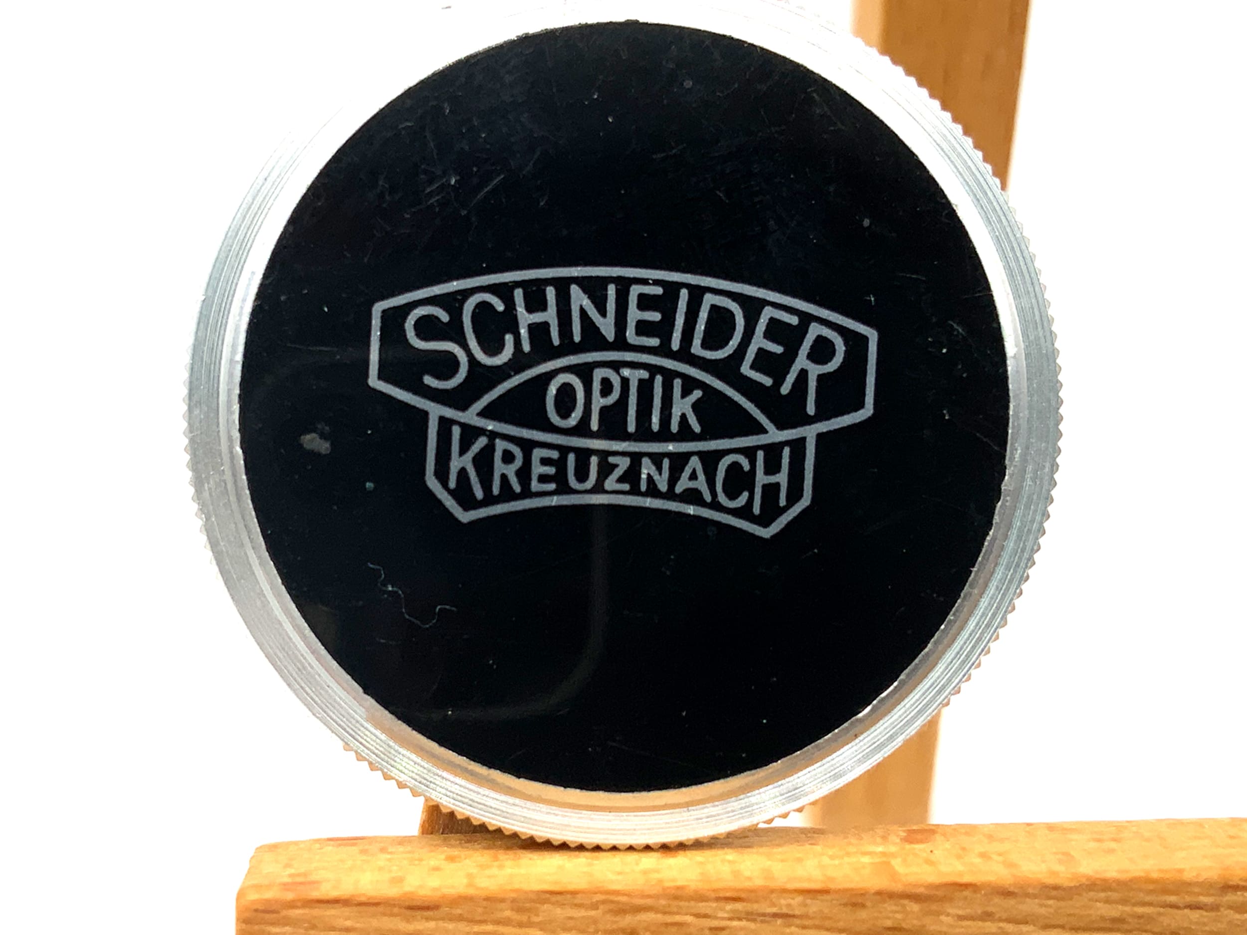 Schneider Kreuznach Objektivfrontdeckel Einschraub Alu lens cap (27mm)