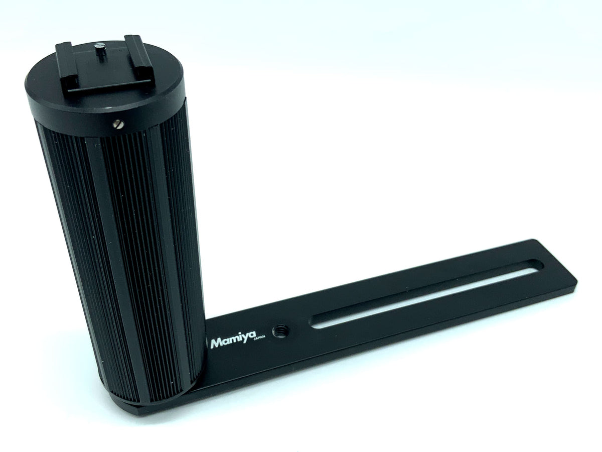 Mamiya handle with rail, grip