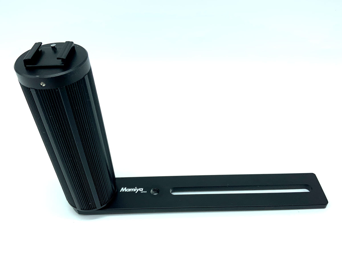 Mamiya handle with rail, grip