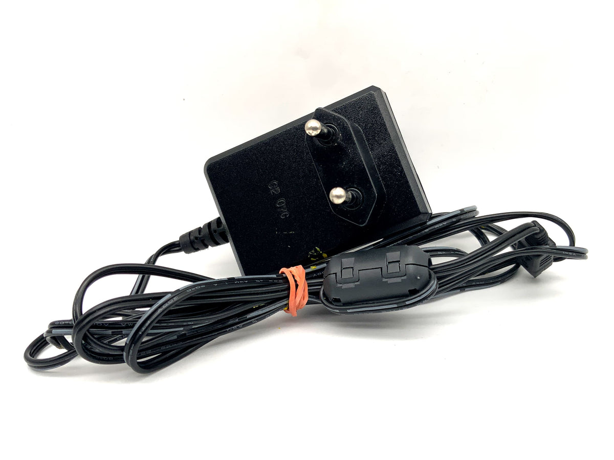 JVC AP-V19E AC power supply GH-HM100, GR-AX890US, GR-AXM17U