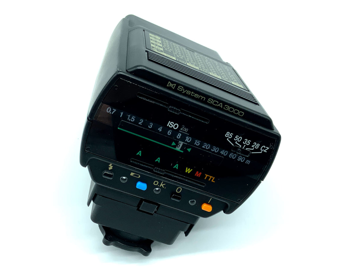 Metz 32 MZ-3 universal flash unit, center contact camera flash
