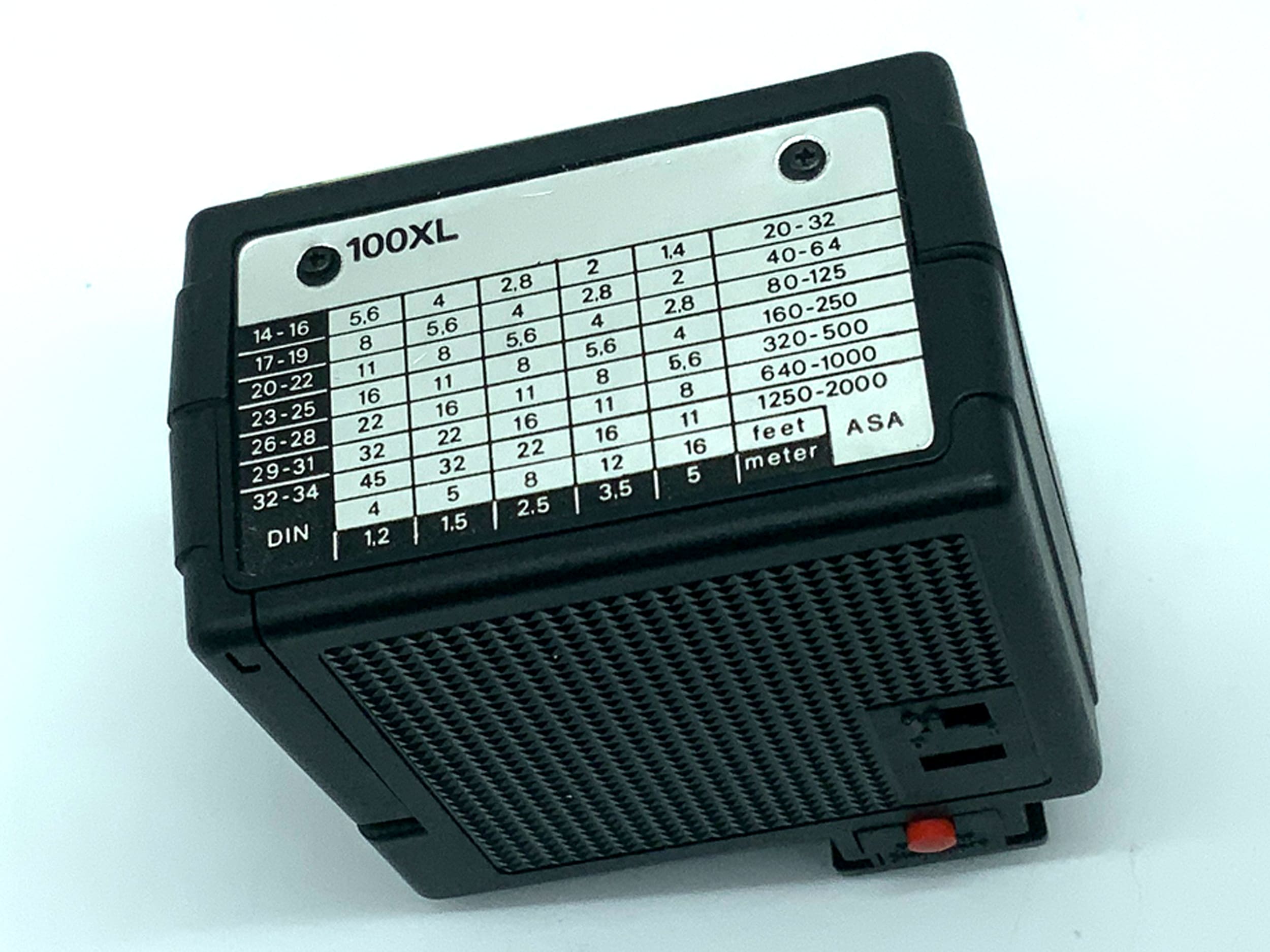 Rollei 100 XL flash unit for Rollei 35, 35SE, 35S etc. camera flash