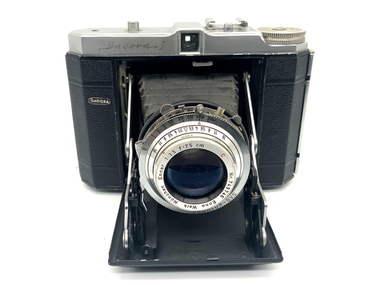 Dacora I Klappkamera mit Ennar 7,5cm 1:3.5 red C Analogkamera
