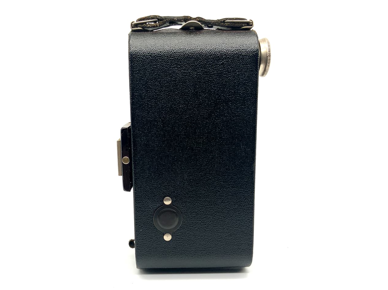 Eastman Kodak SIX-20 Folding Brownie Klappkamera Anaston 100mm 1:6.3 Mount 370