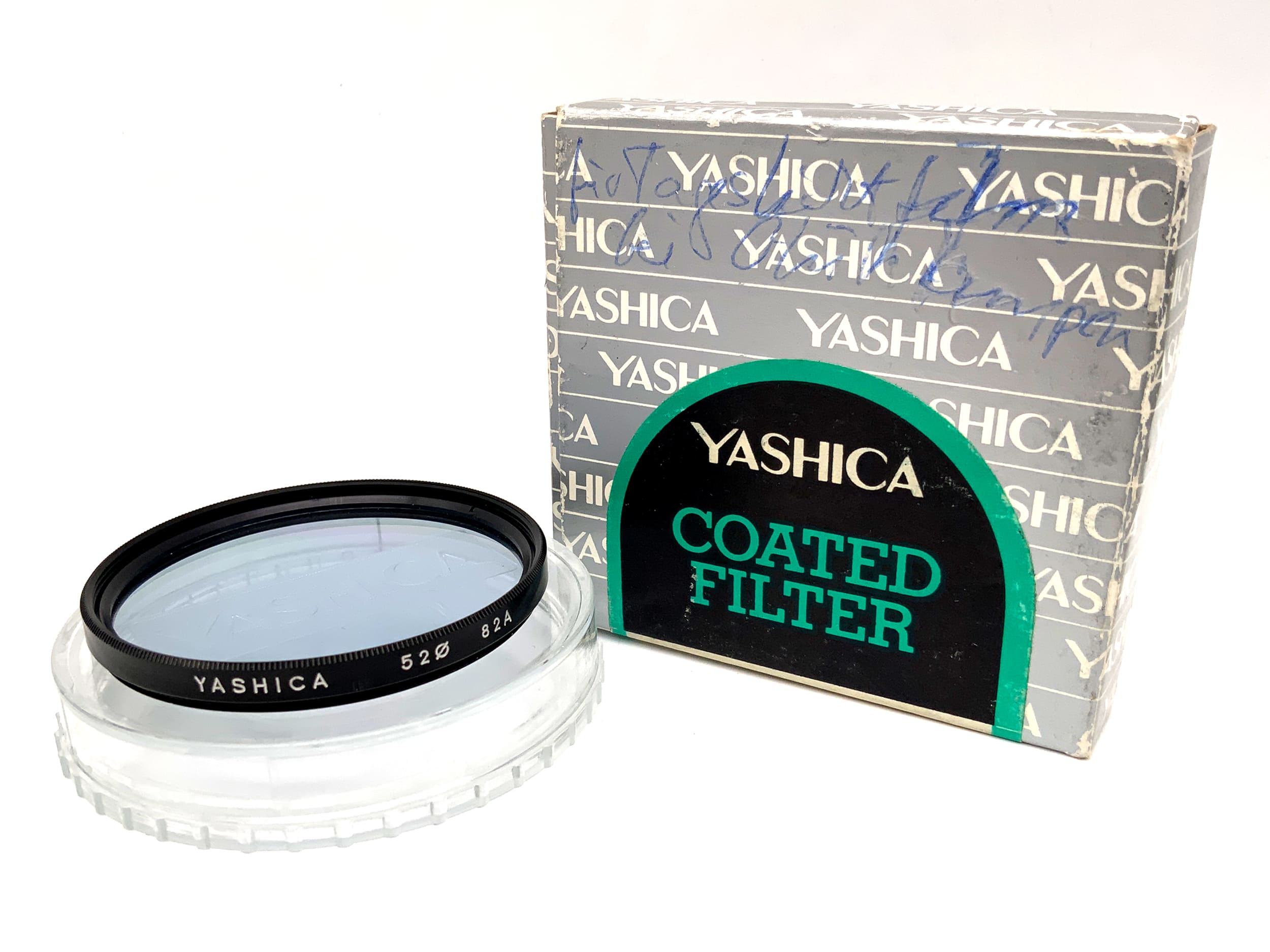 Yashica light blue color filter 82A in original packaging, 52mm filter thread