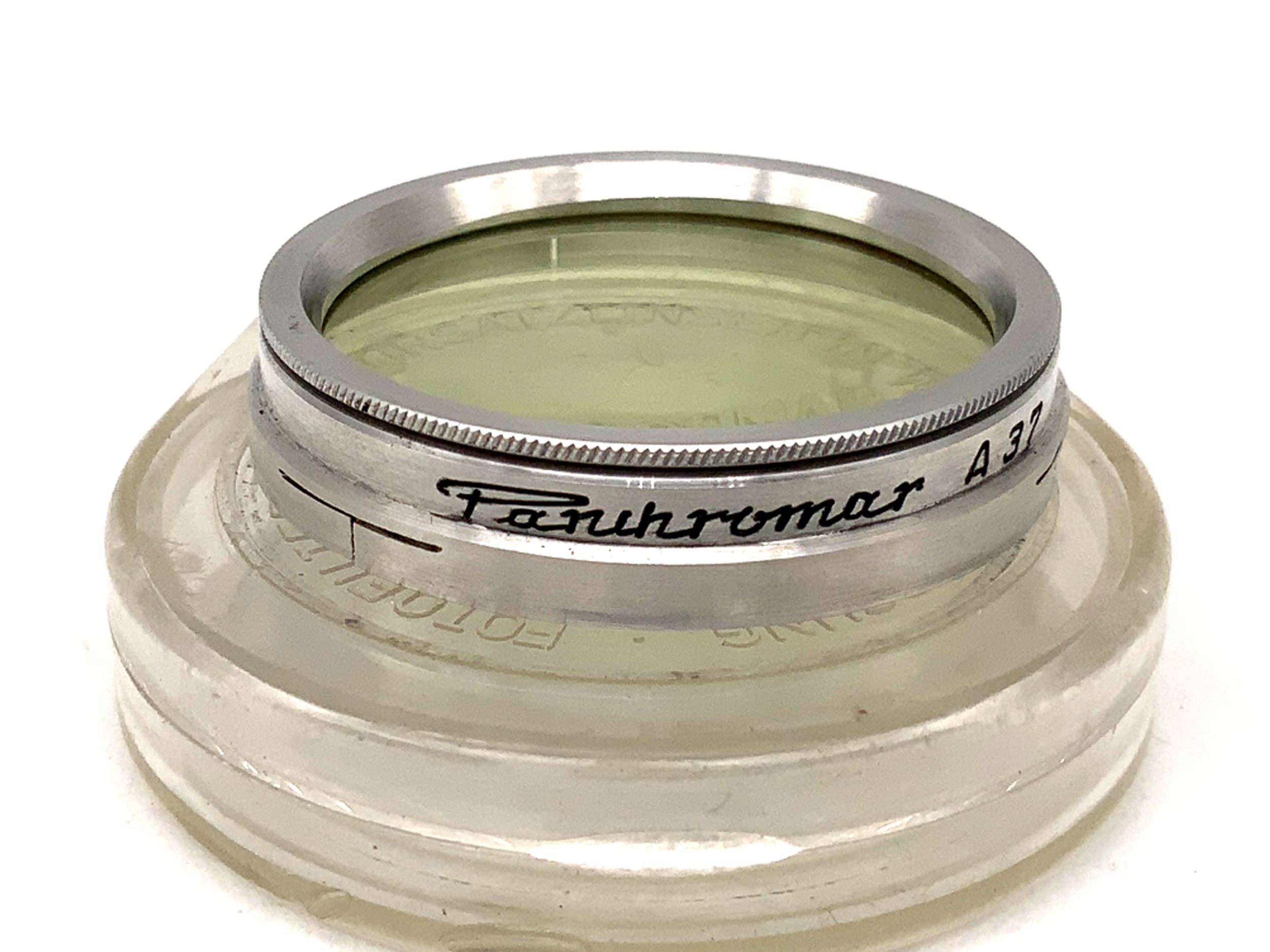 Panchromar color filter light yellow A 37 slip-on filter 37mm