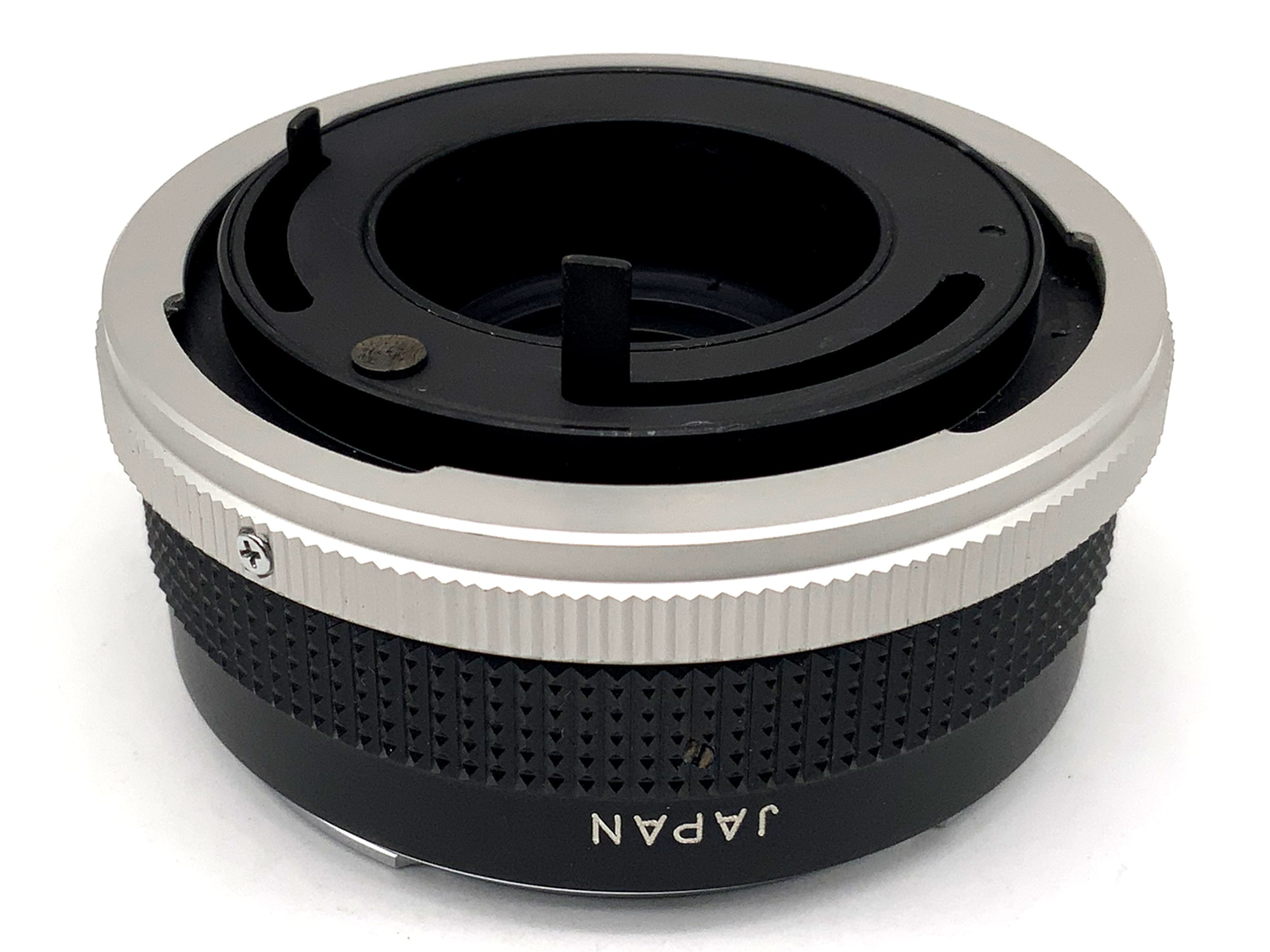 Universa Auto Tele Converter 2x extender converter (Canon FD)