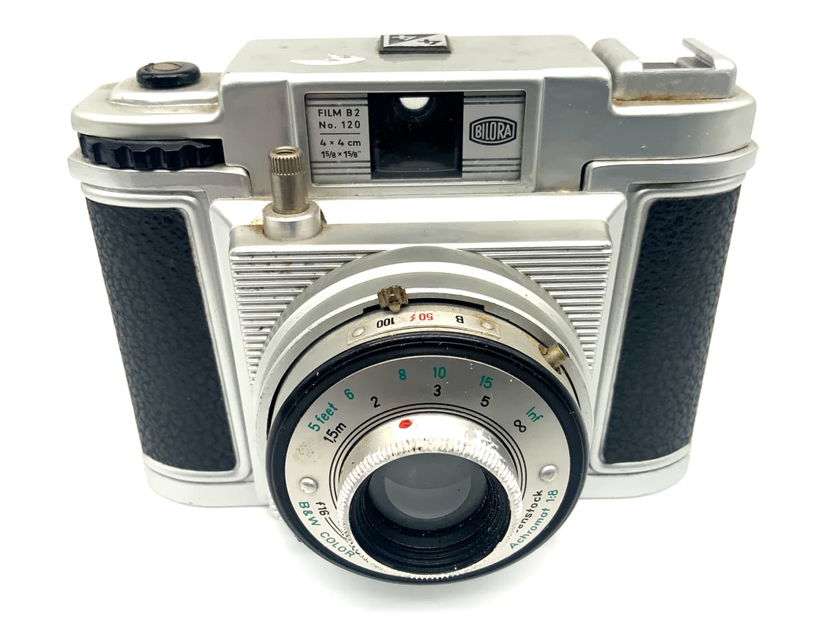 Bilora Film B2 Sucherkamera mit Bella DC4 55mm 1:8-16 Analogkamera