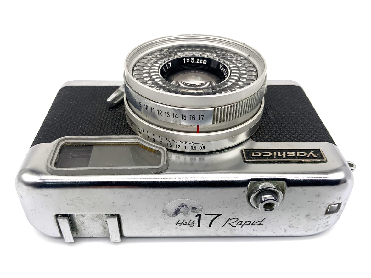 Yashica Half 17 Rapid Sucherkamera mit Yashinon 32mm 1:1.7 Analogkamera
