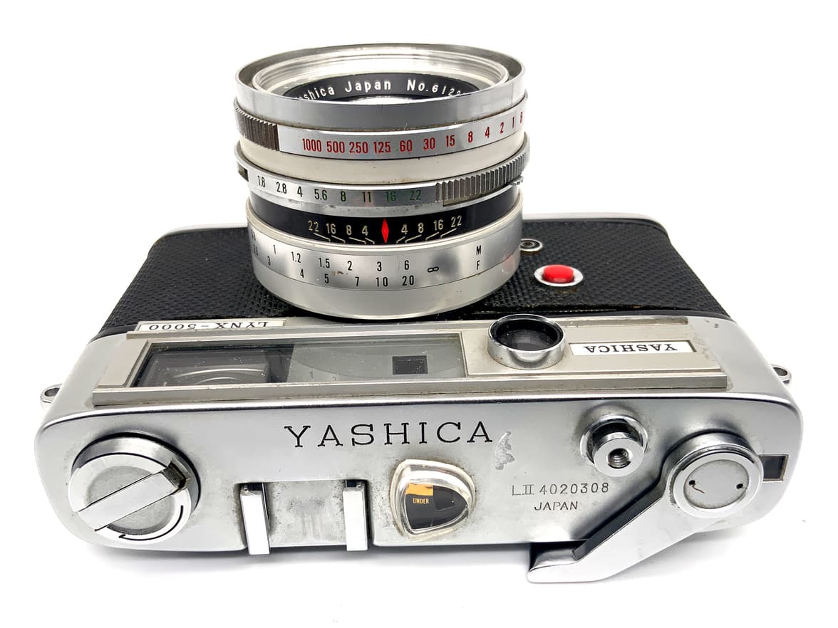 Yashica Lynx-5000 Messsucherkamera mit Yashinon 45mm 1:1.8 Analogkamera