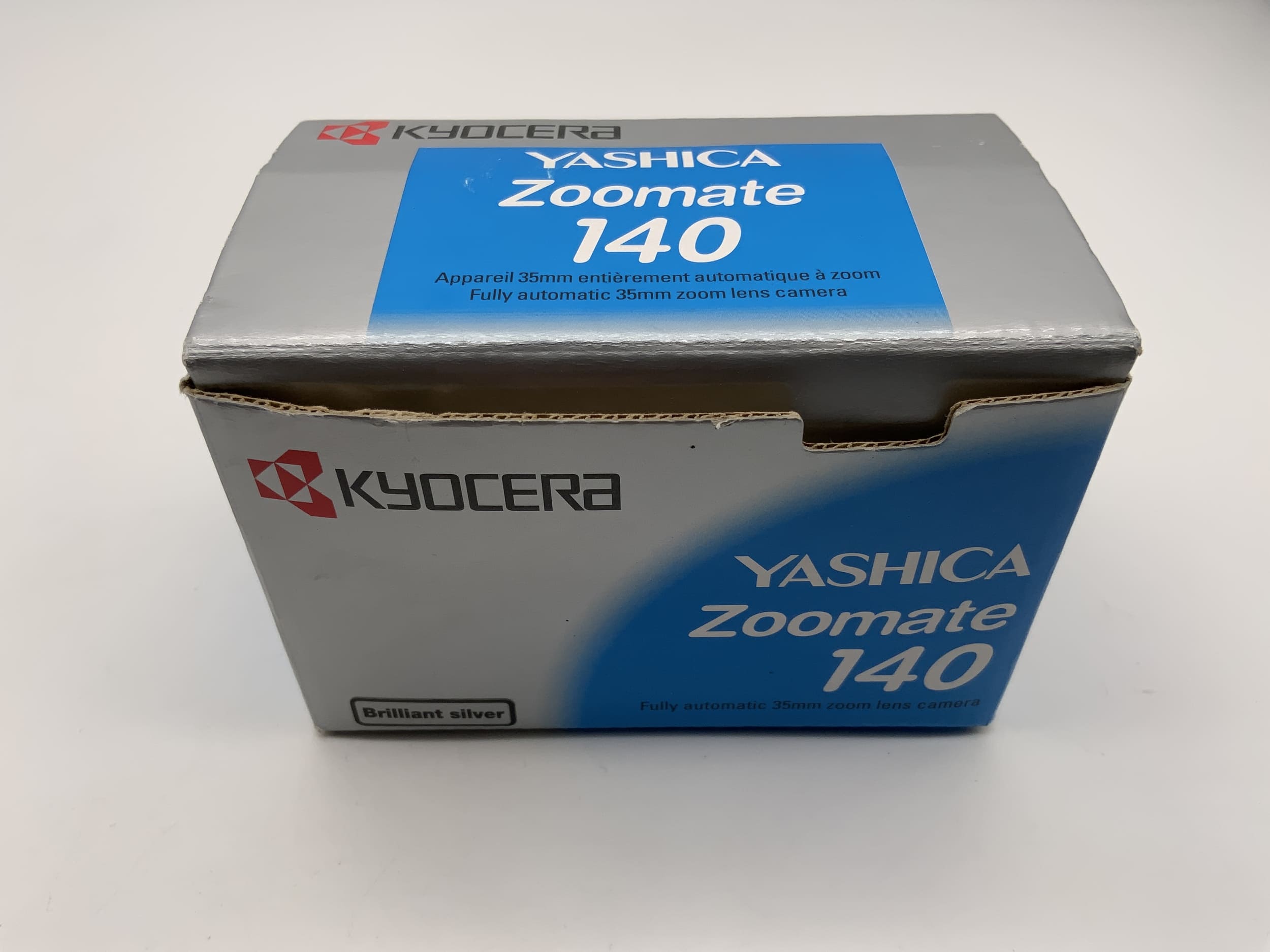 Yashica Zoomate 140 Compact Camera Point&amp;Shoot Camera 35mm Original Packaging without Battery