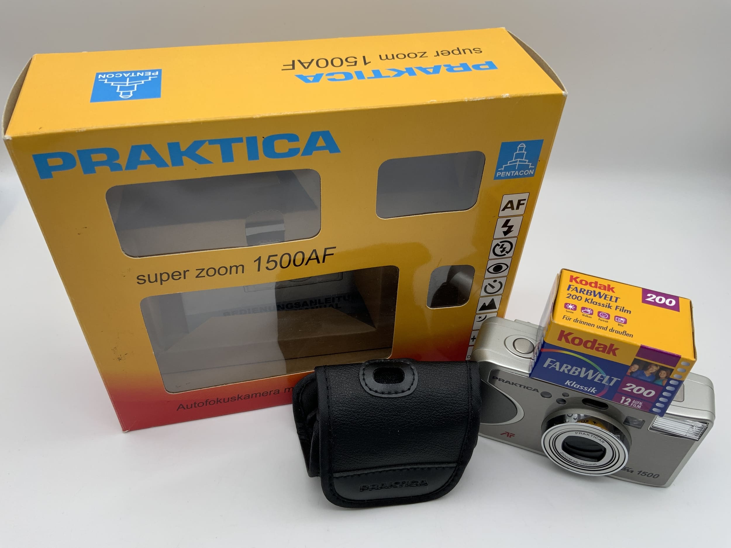 Praktica Super Zoom 1500 Compact Point&amp;Shoot Camera, original packaging, without battery