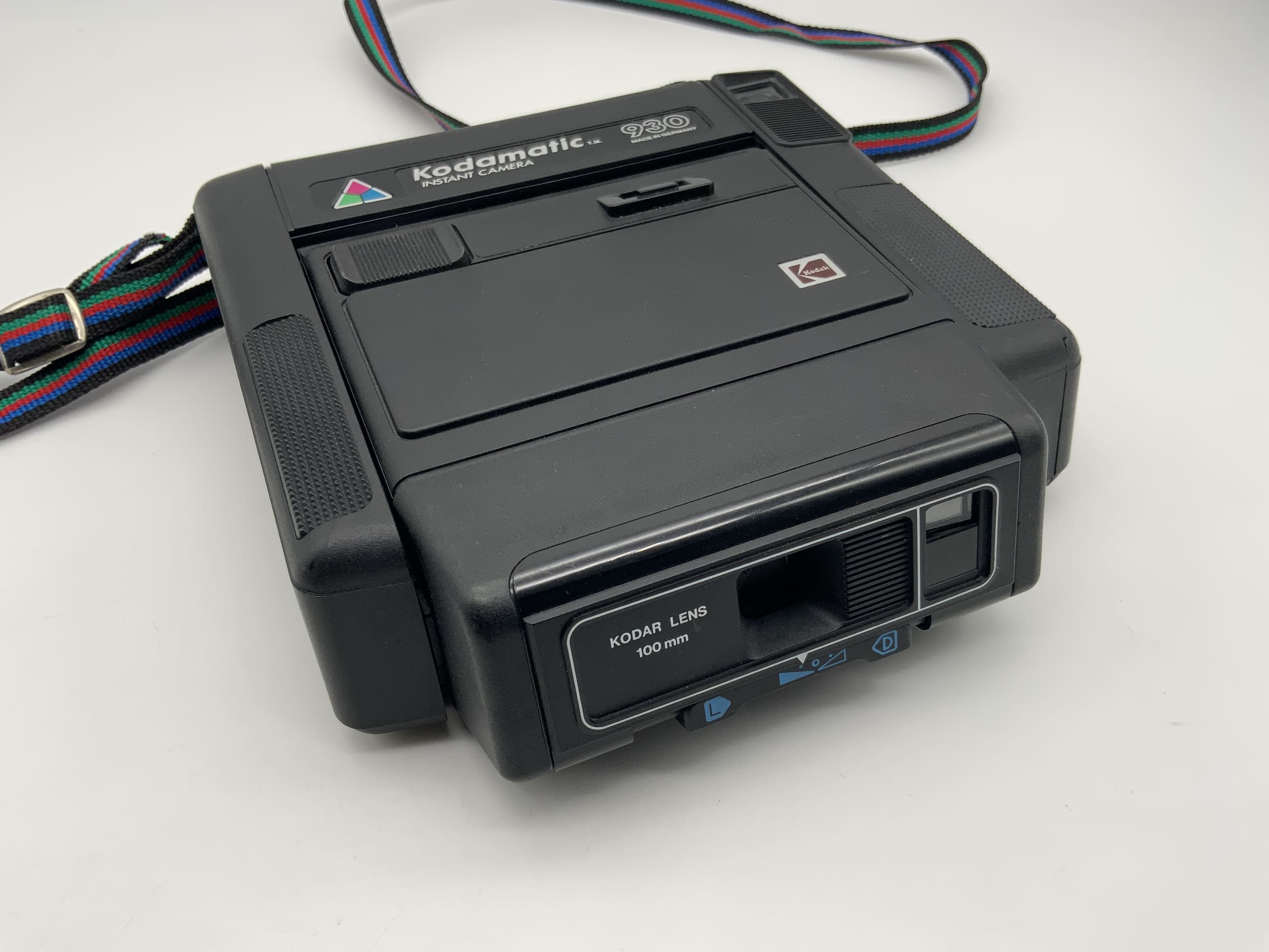 Kodak Kodamatic 930 instant camera