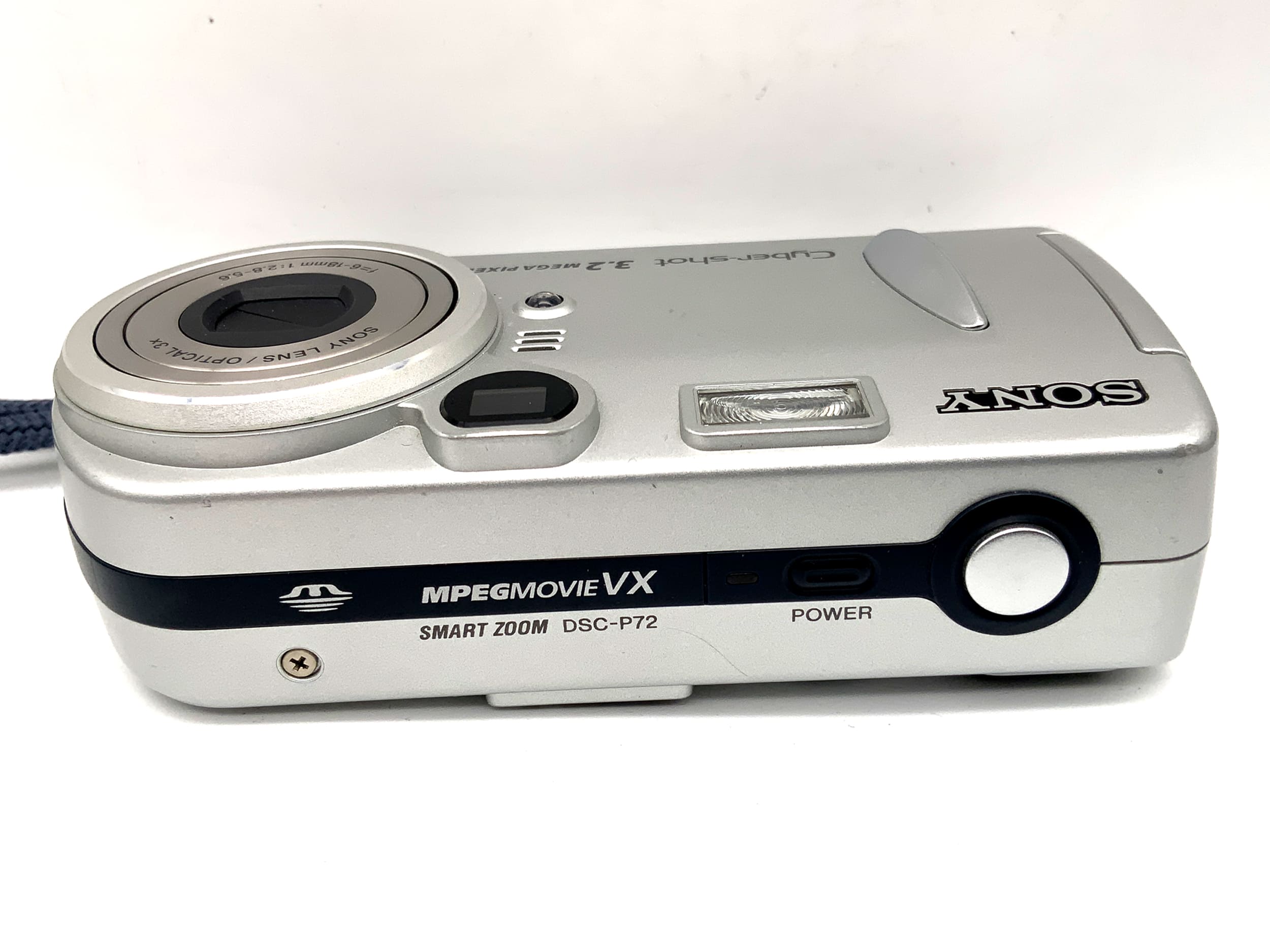 Sony DSC-P72 Digital Compact Camera with 6-18mm 1:2.8-5.6 lens