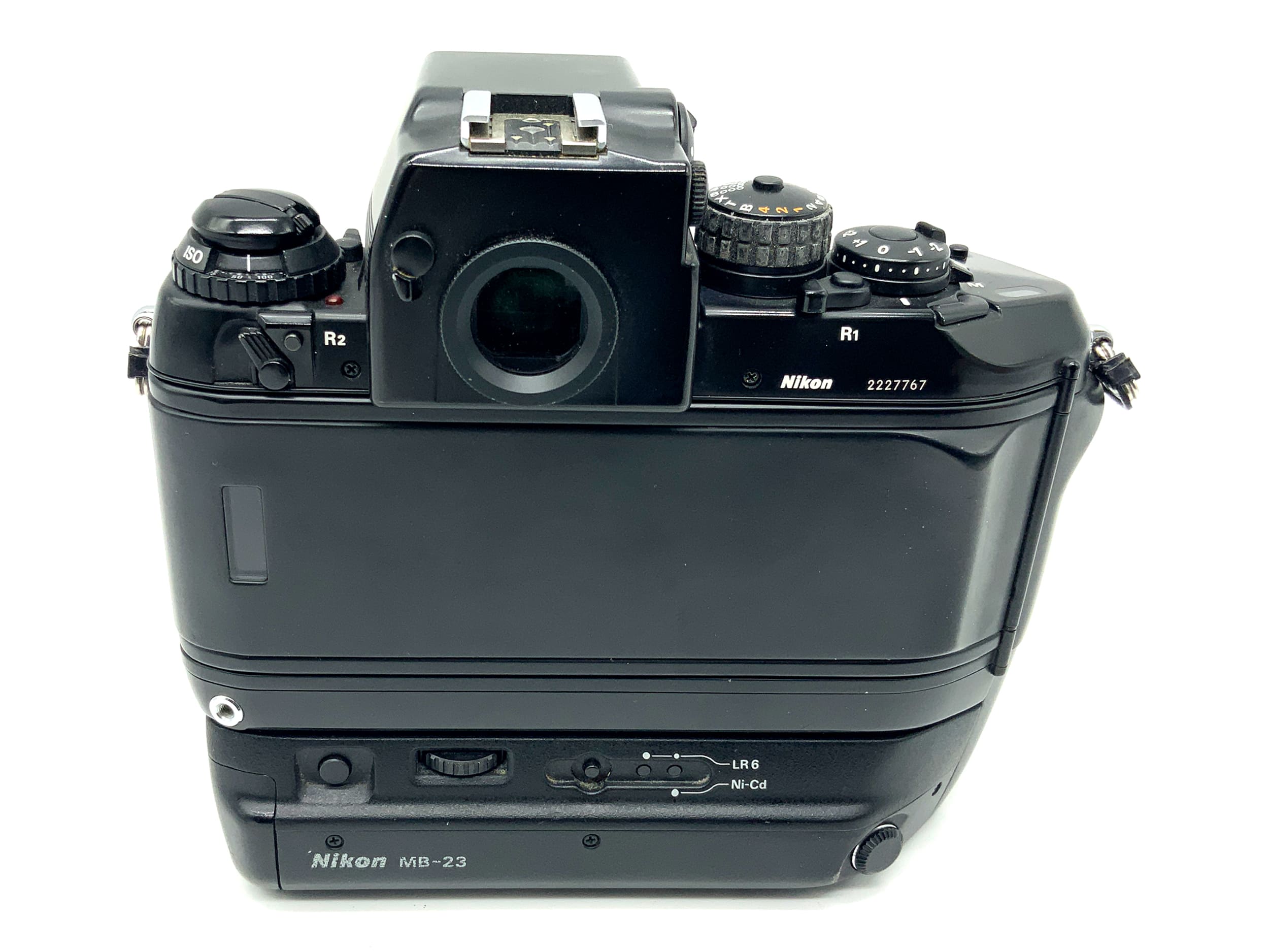 Nikon F4 + MB-23 SLR 35mm Spiegelreflexkamera analog Body Gehäuse (Nikon AF)