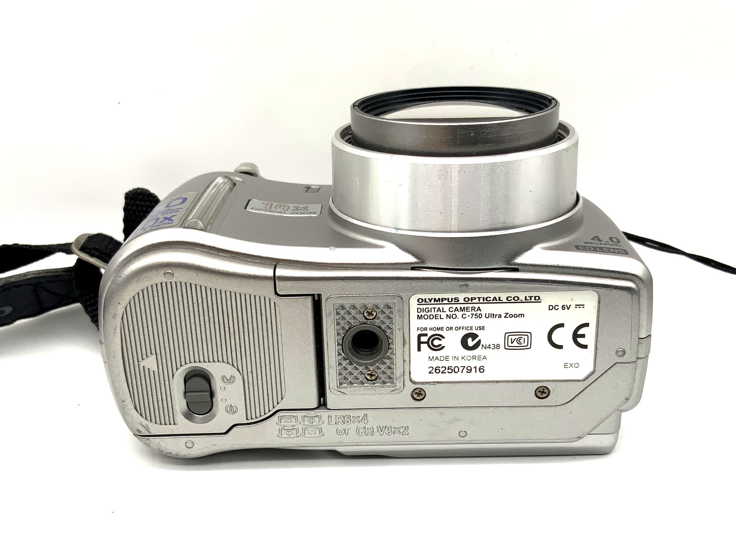 Olympus C-750 Ultra Zoom Digital Compact Camera with AF Zoom 6.3-63mm 1:2.8-3.7