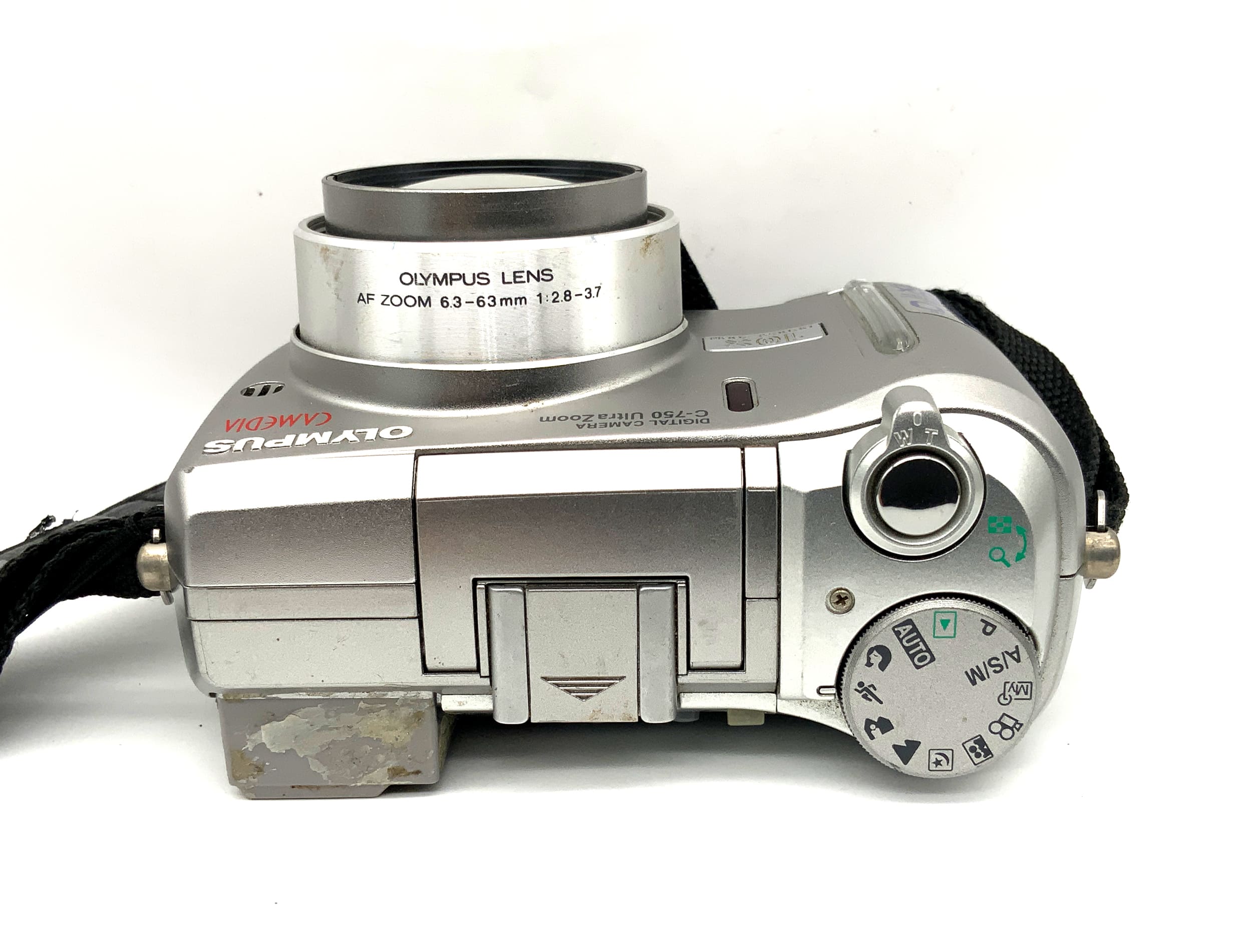Olympus C-750 Ultra Zoom Digital Compact Camera with AF Zoom 6.3-63mm 1:2.8-3.7