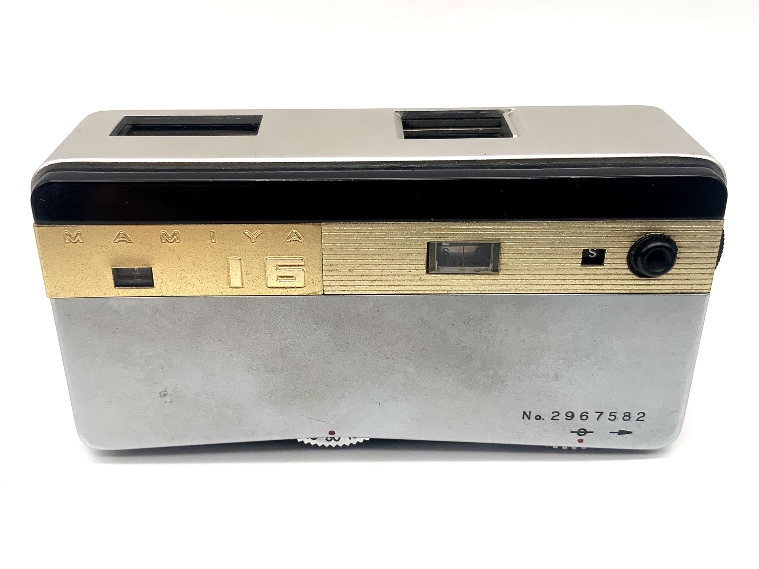 Mamiya 16 De Luxe miniature camera with 25mm 1:2.8 subminiature camera