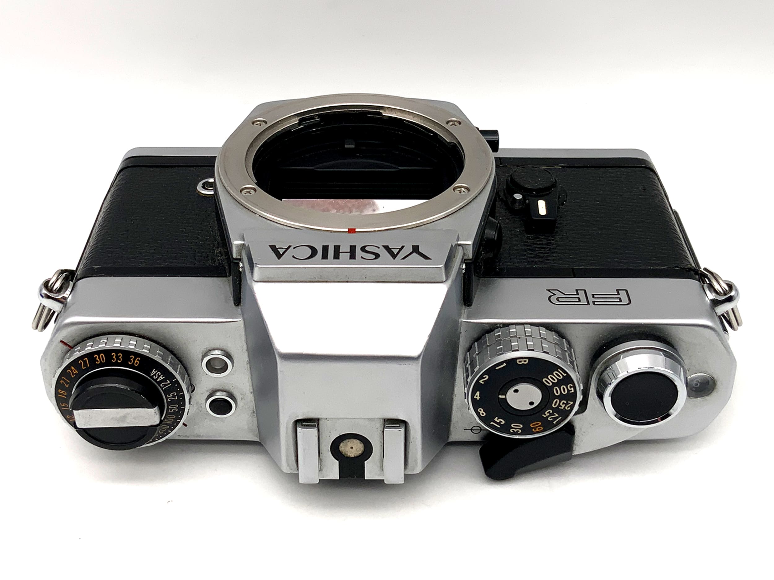 Yashica FR 35mm SLR analog body (Yashica/Contax)