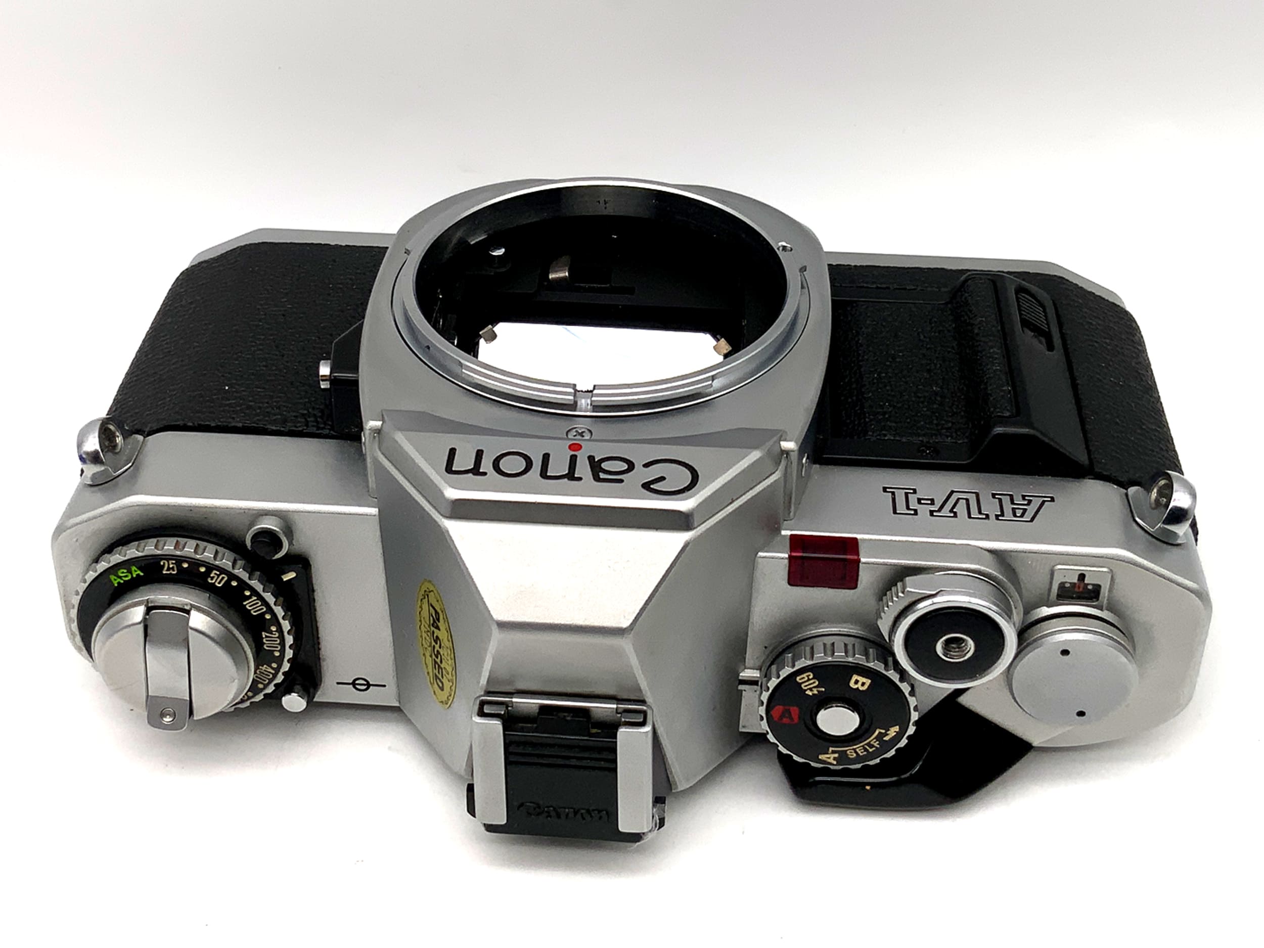Canon AV-1 35mm SLR analog camera body (Canon FD)