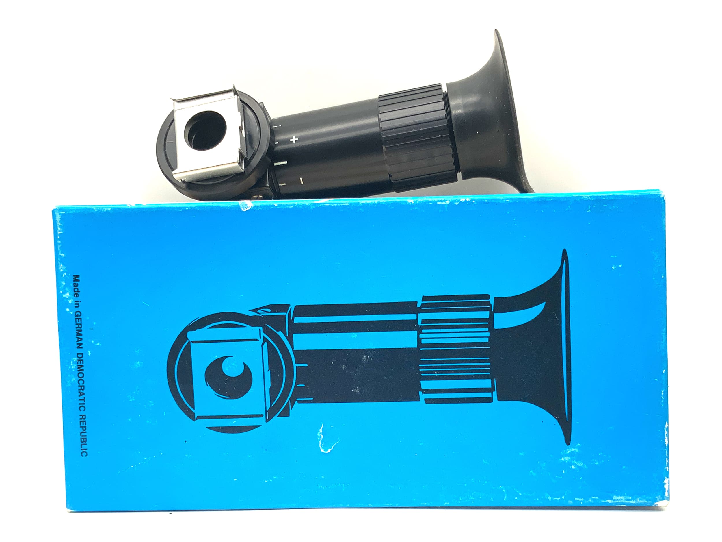 Pentacon Right Angle Finder for Praktica in original packaging