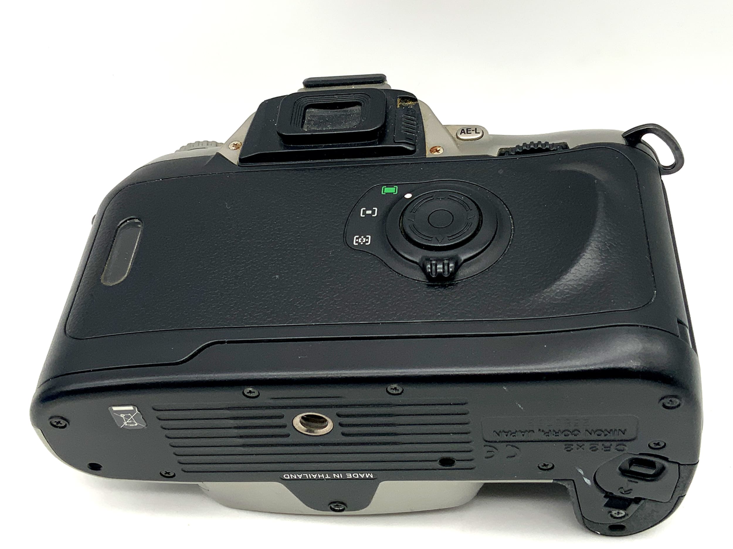 Nikon F75 35mm SLR analog body AF autofocus (Nikon AF)