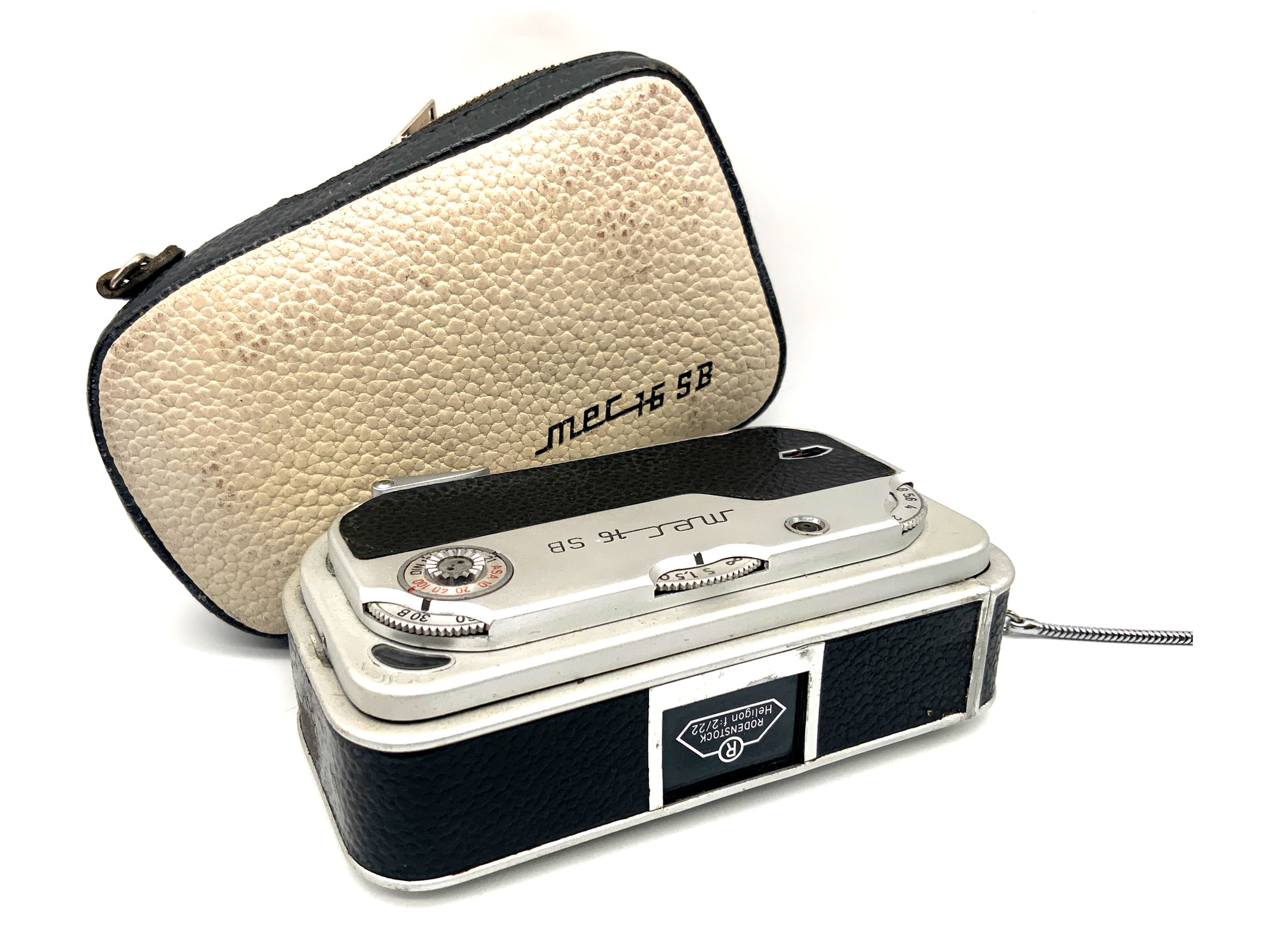 Feinwerktechnik MEC 16 SB miniature camera with Rodenstock Heligon 22mm 1:2