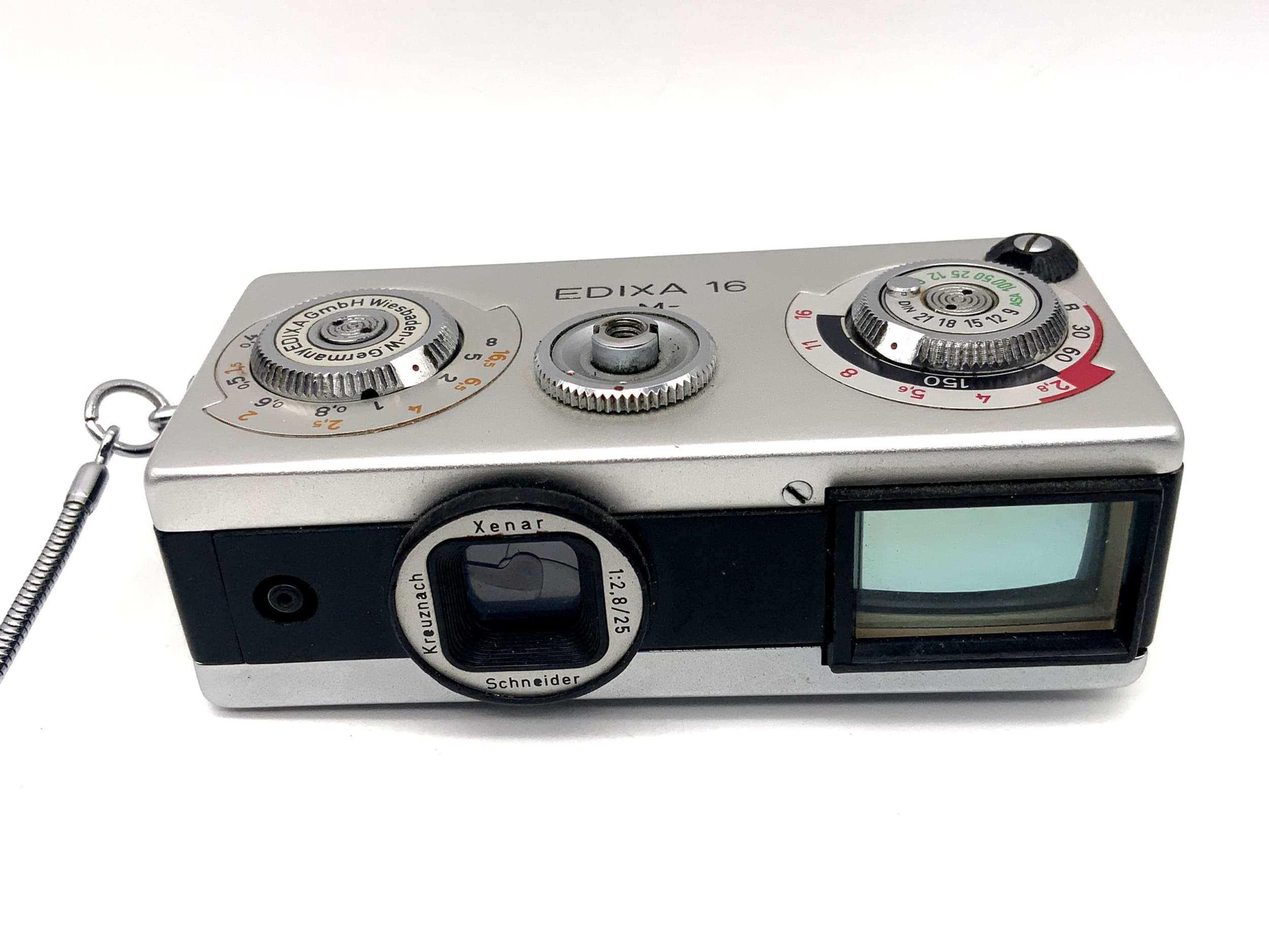 Edixa 16 M miniature camera with Schneider Kreuznach 25mm 1:2.8 subminiature camera