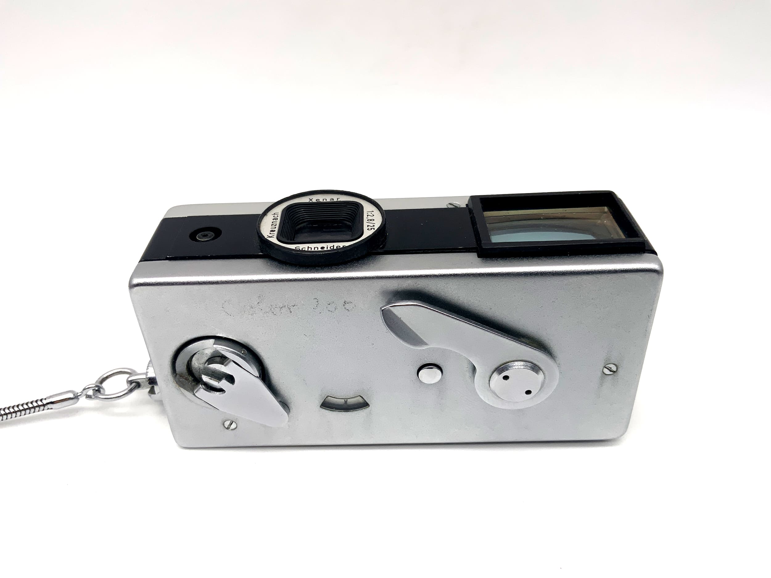 Edixa 16 M miniature camera with Schneider Kreuznach 25mm 1:2.8 subminiature camera