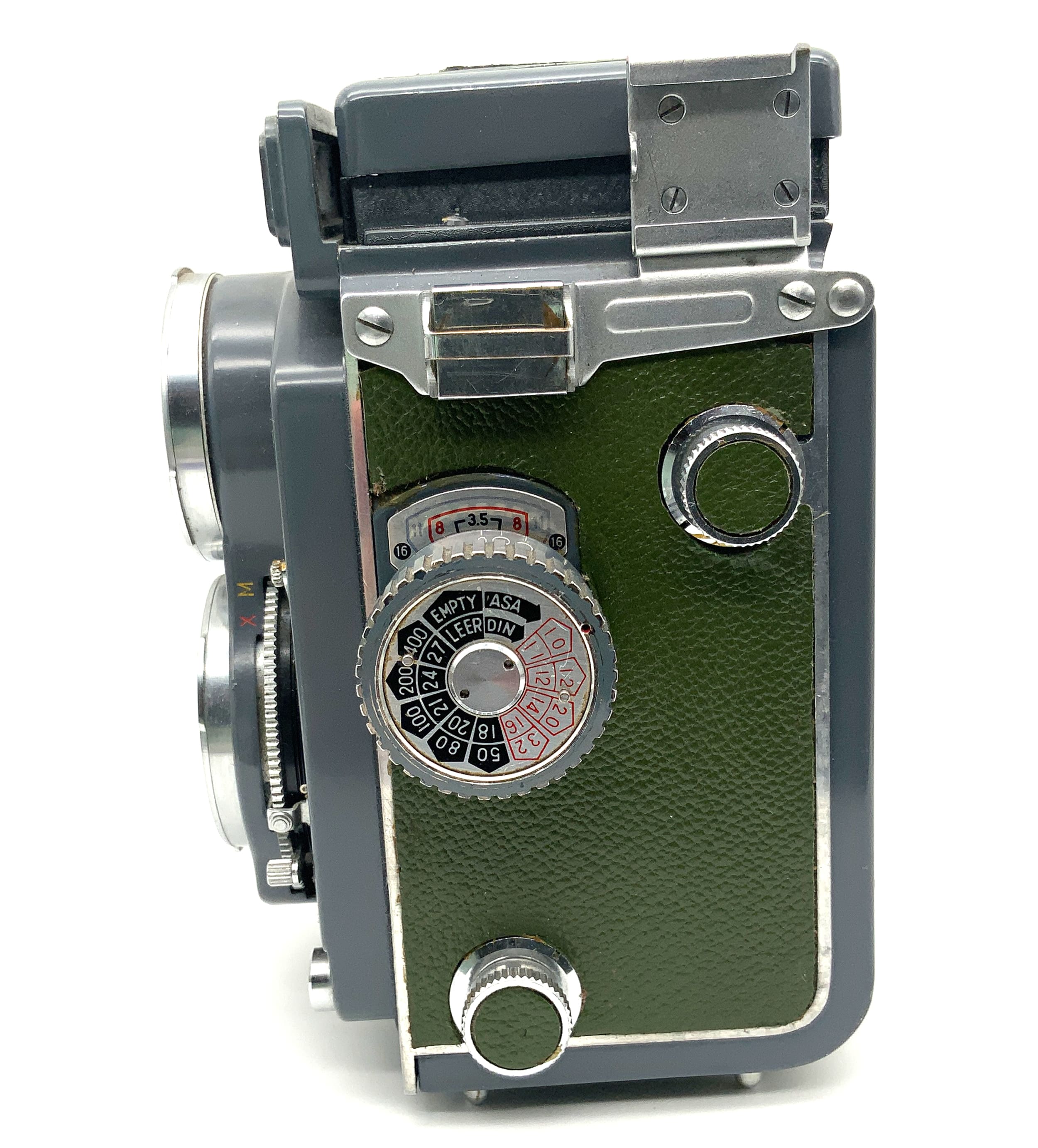 Yashica 44 TLR mit Yashicor 60mm 1:3.5 Copal SV Zweiäugige Analogkamera