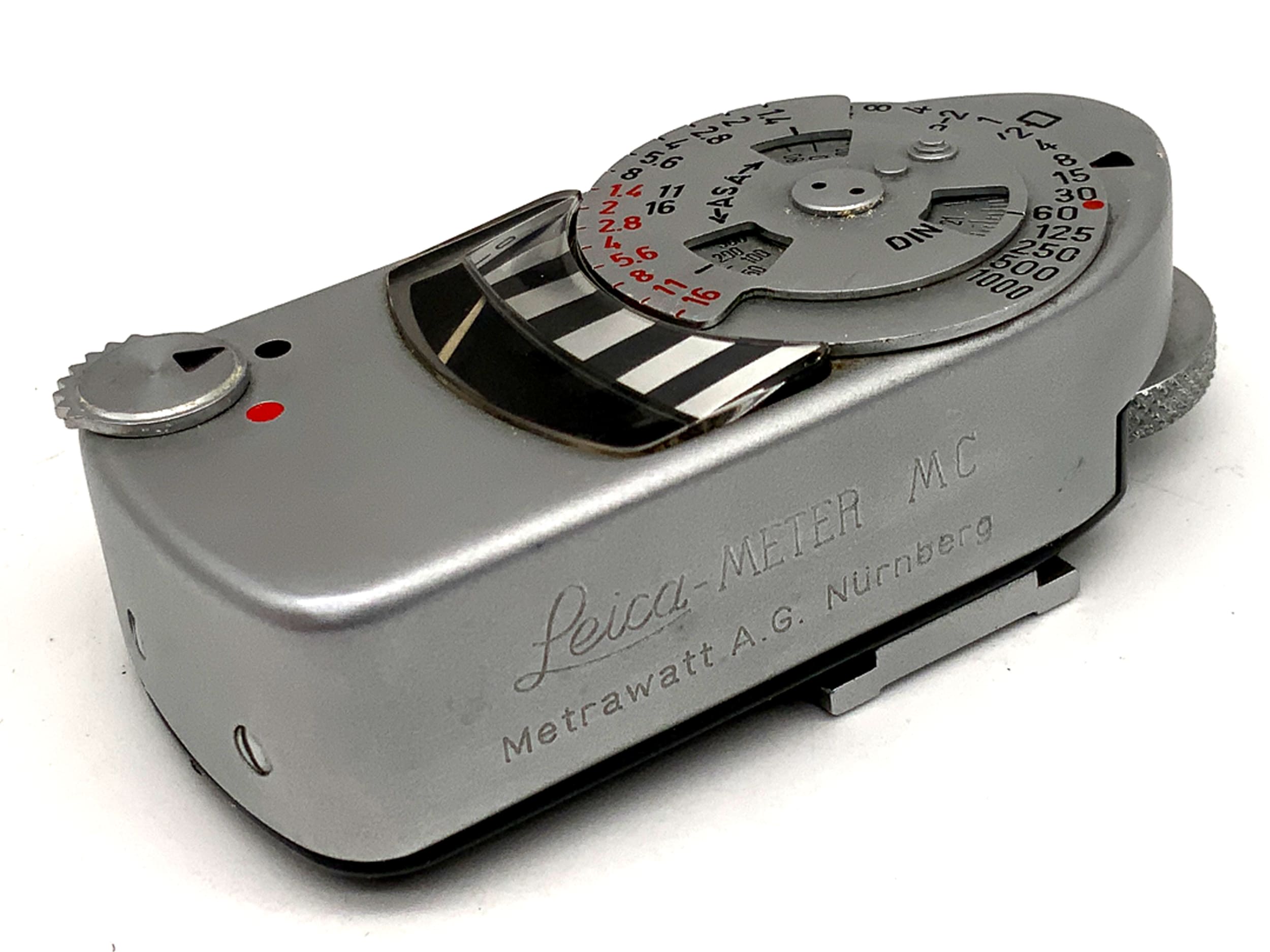 Leica Meter MC exposure meter for Leica M models with case light meter