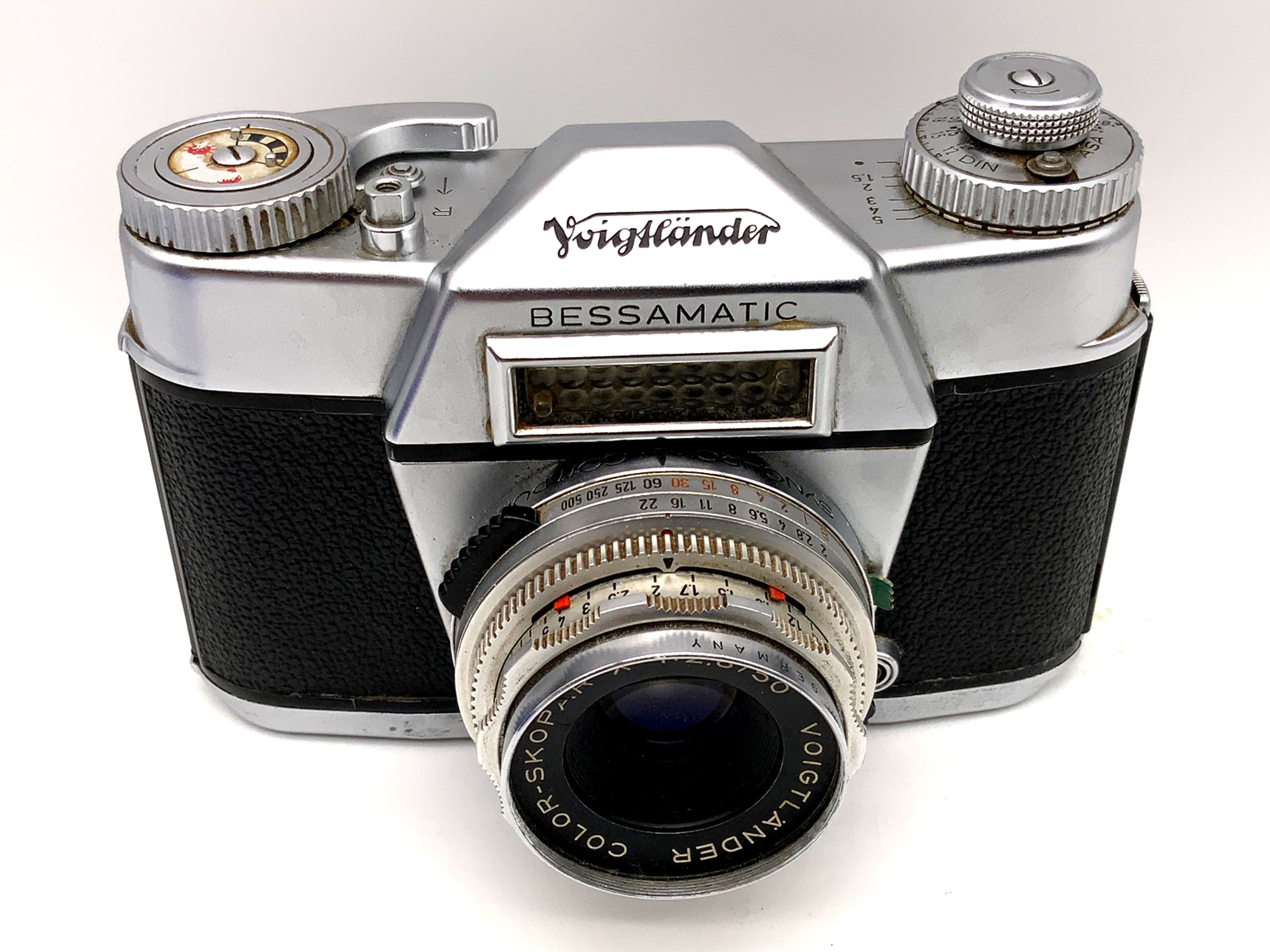Voigtländer Bessamatic 35mm SLR with Color-Skopar X 1:2.8/50 Synchro Compur Body