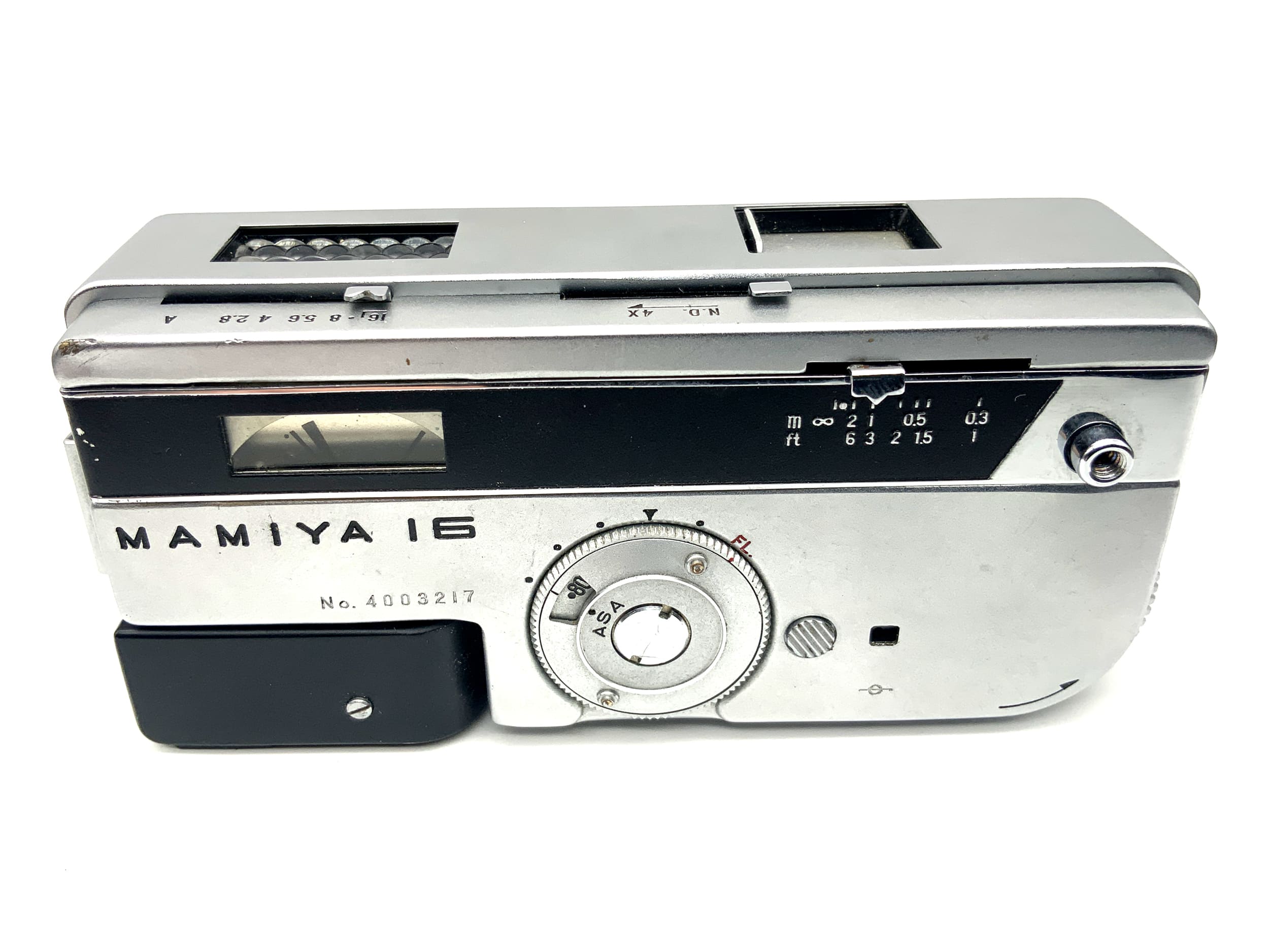 Mamiya 16 miniature camera with subminiature camera