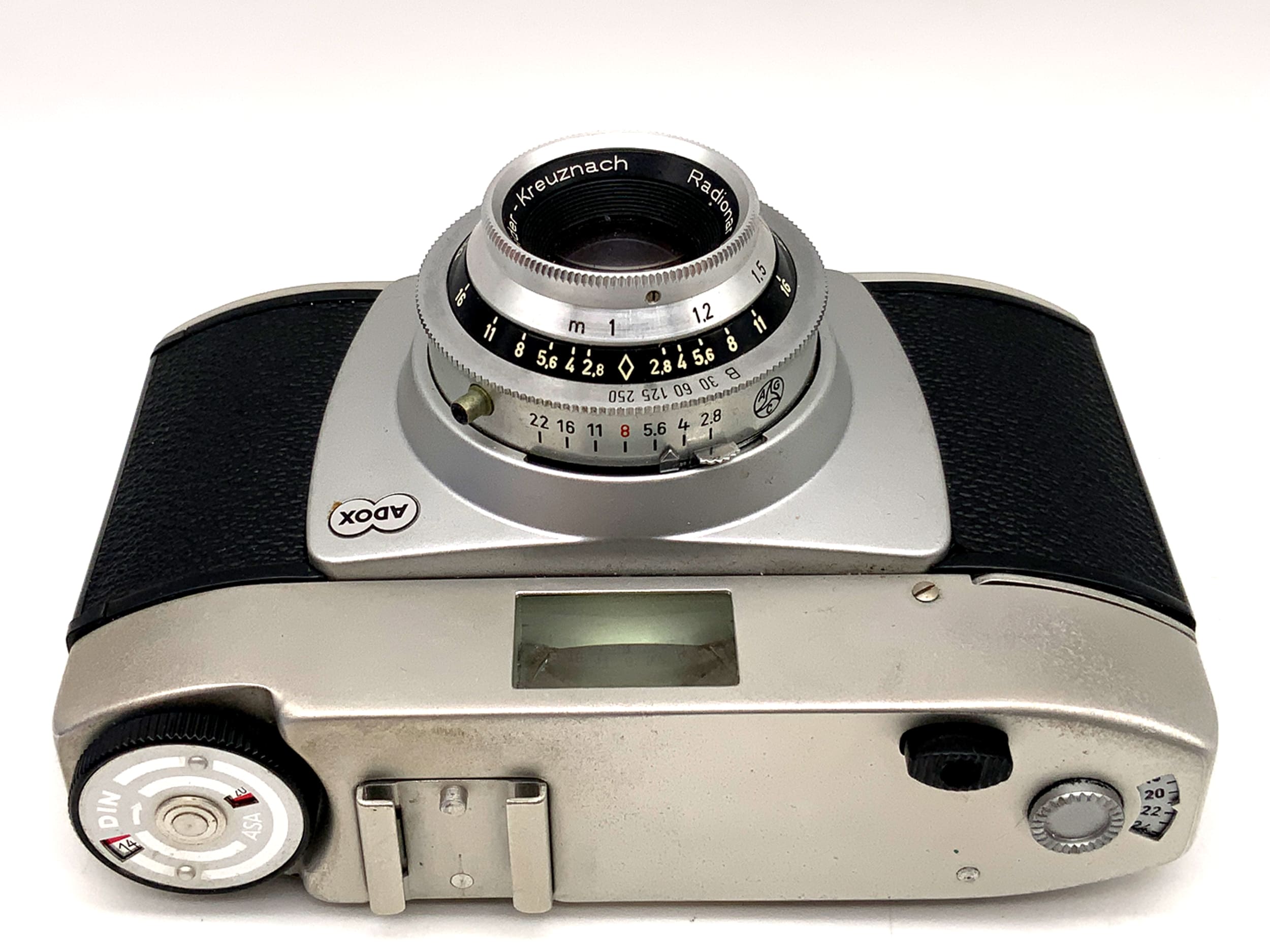 Adox Pronto viewfinder camera with Radionar L 1:2.8/45 analog camera