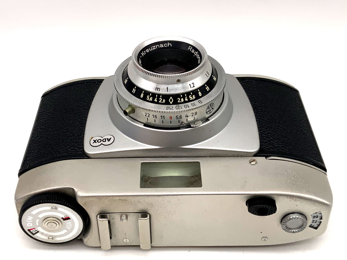 Adox Pronto viewfinder camera with Radionar L 1:2.8/45 analog camera