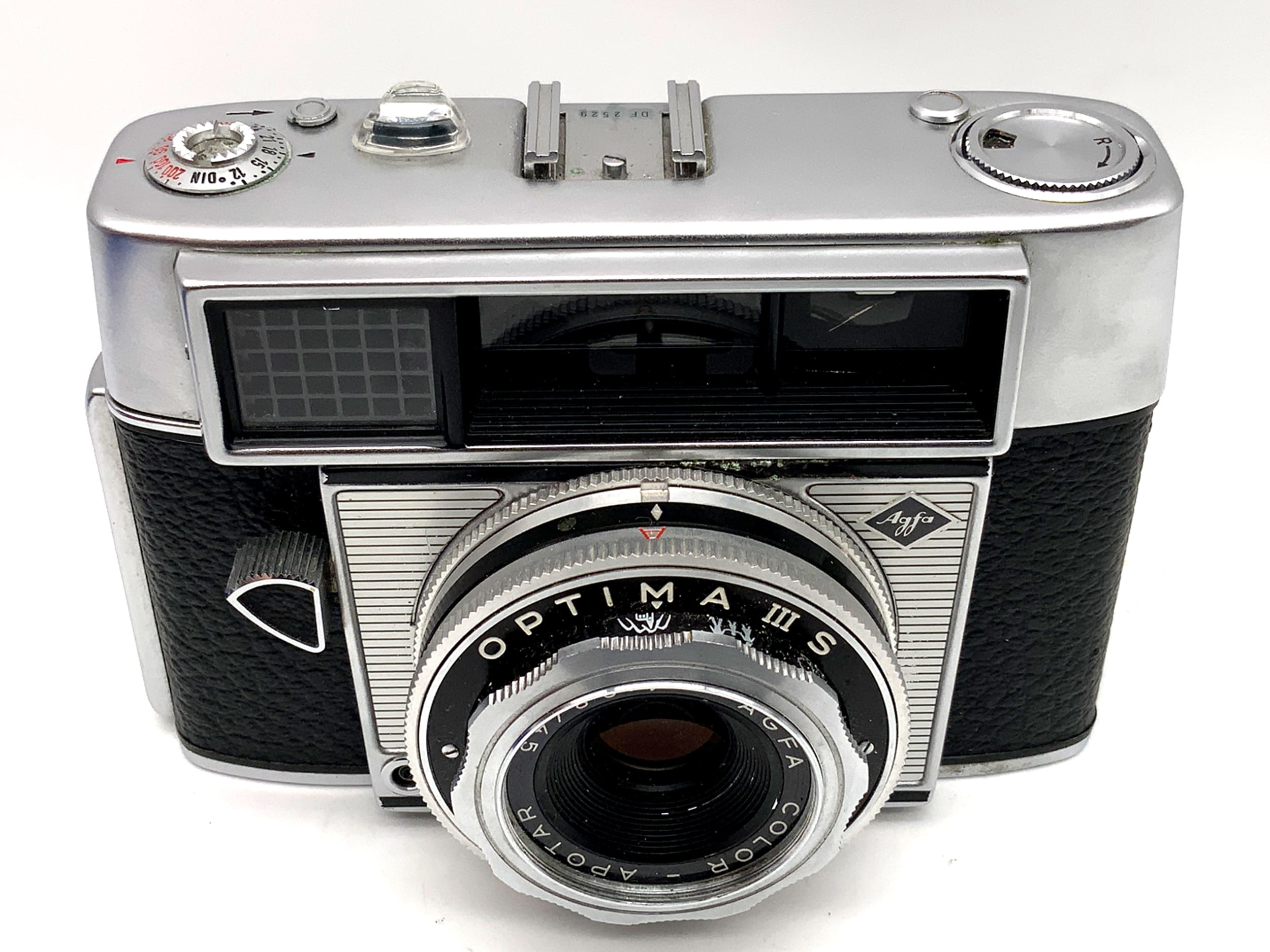 Agfa Optima III S viewfinder camera with Color-Apotar 1:2.8/45 Compur analog camera