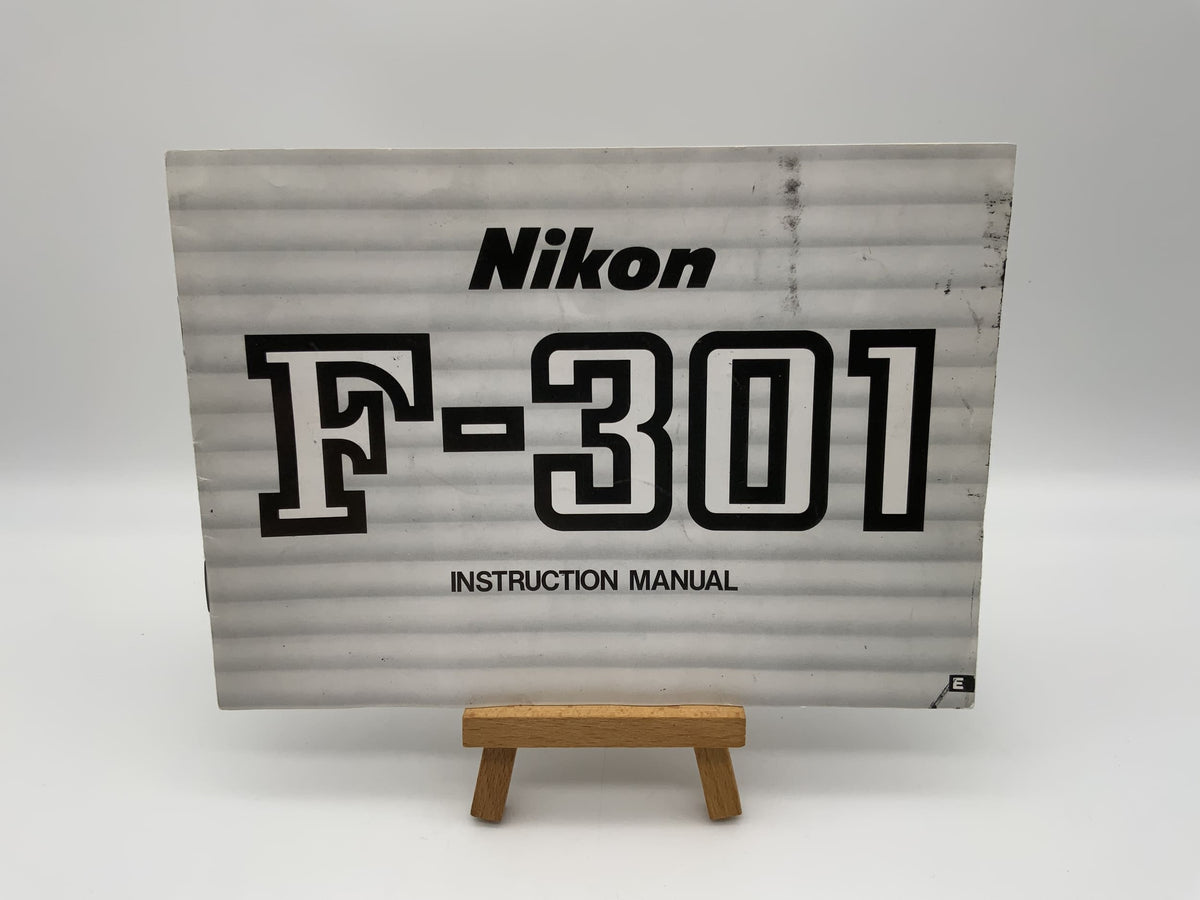 Nikon F-301 User Manual (English)