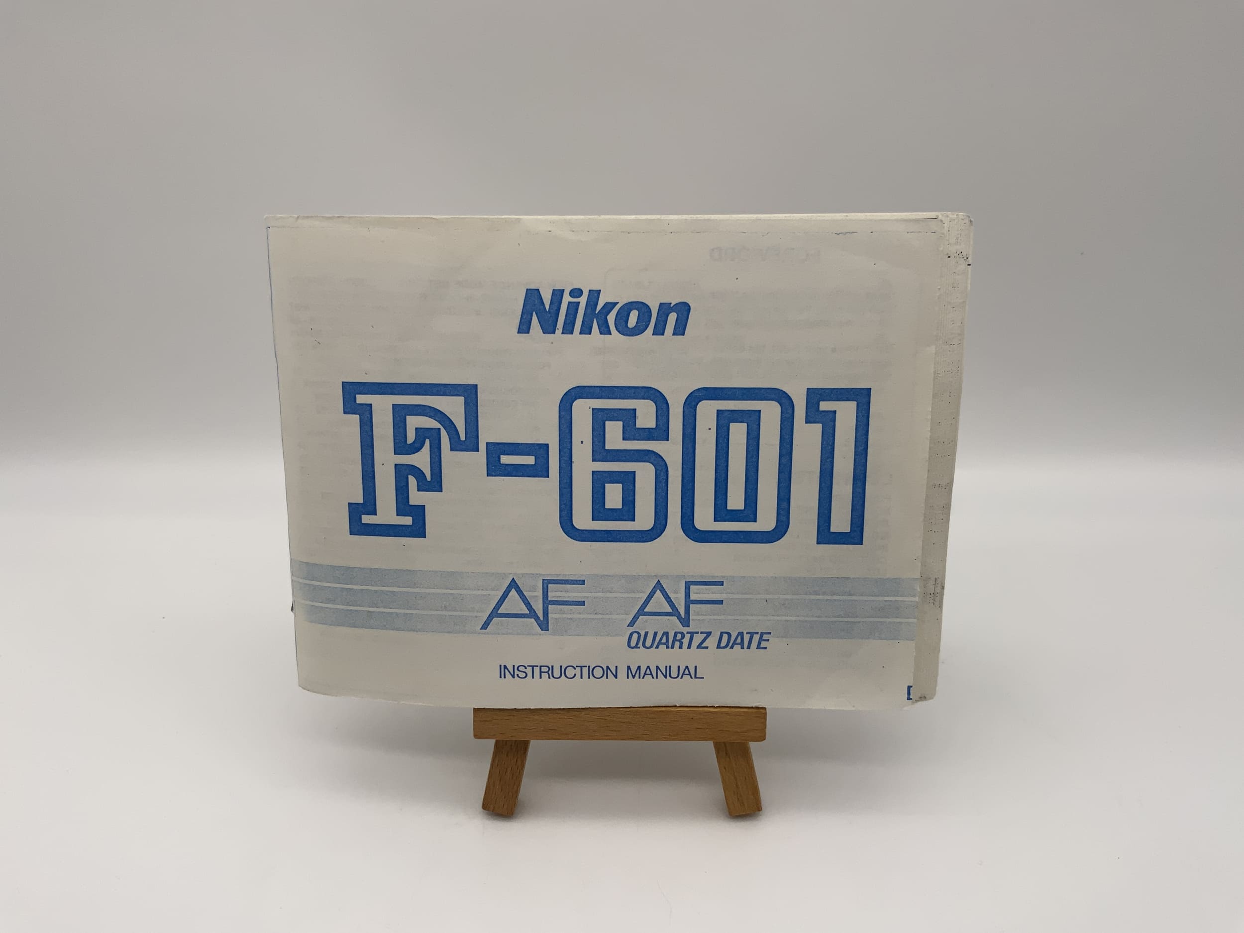 Nikon F-601 AF Quartz Date User Manual (English)